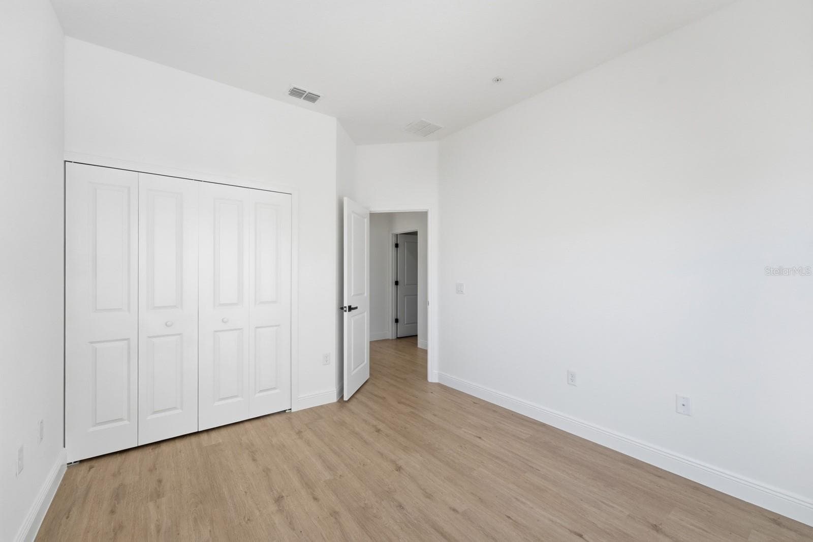 Townhouse at 139 TESSIE LN, SANFORD, photo 21 of 31