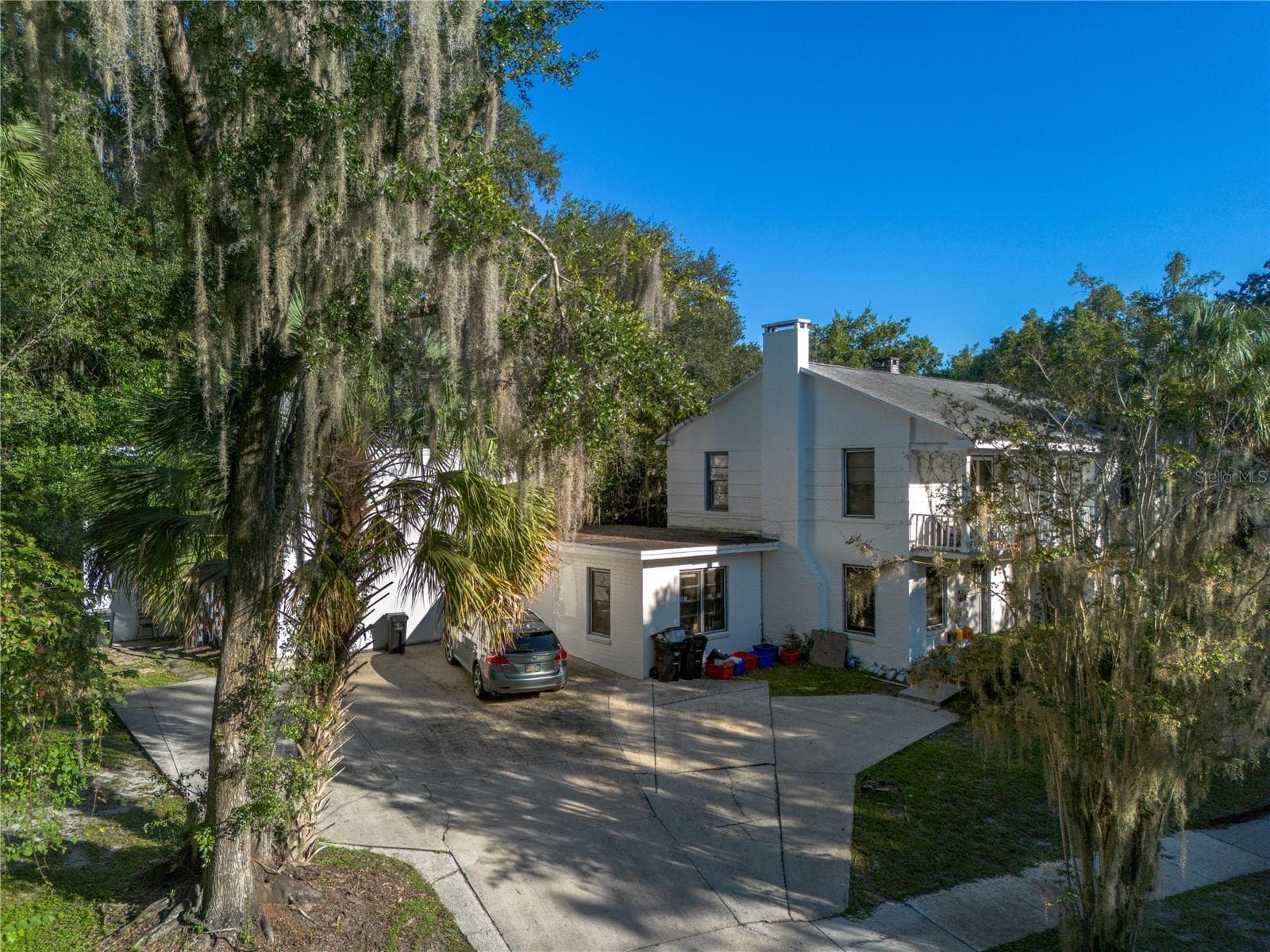 213 NE BLVD BLVD #213-215