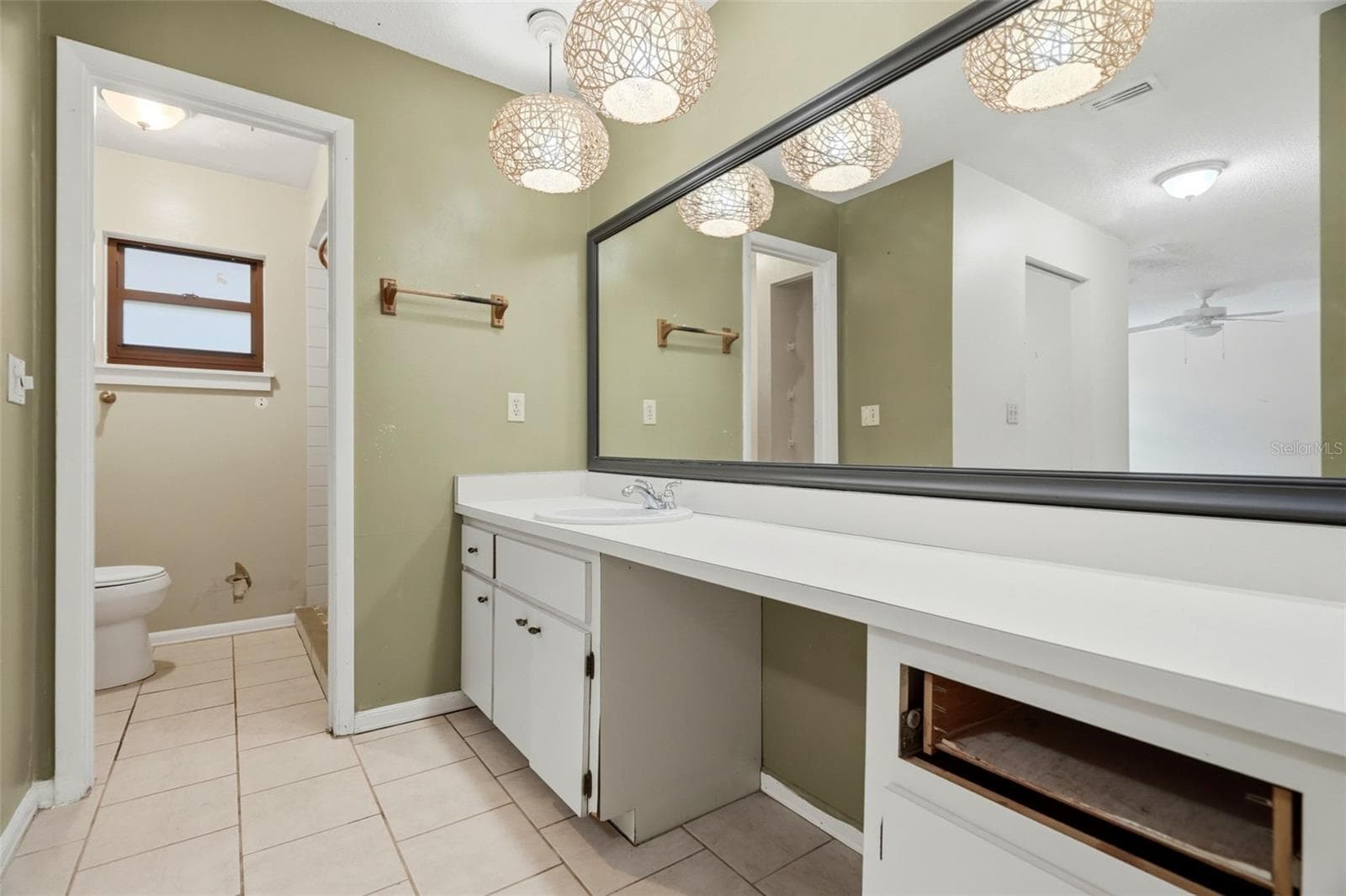 Single Family Residence at 8326 SYLVAN WOODS DR, SARASOTA, photo 26 of 37