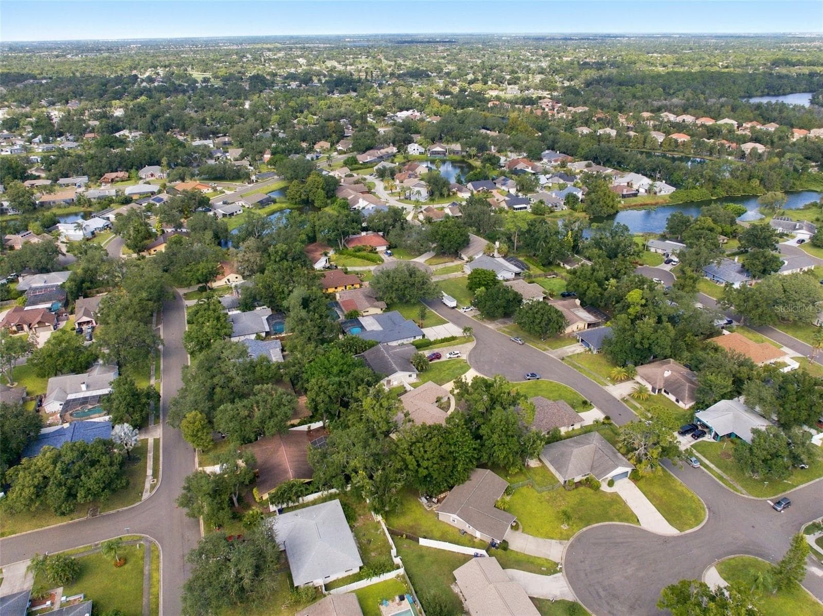 Single Family Residence at 8326 SYLVAN WOODS DR, SARASOTA, photo 34 of 37