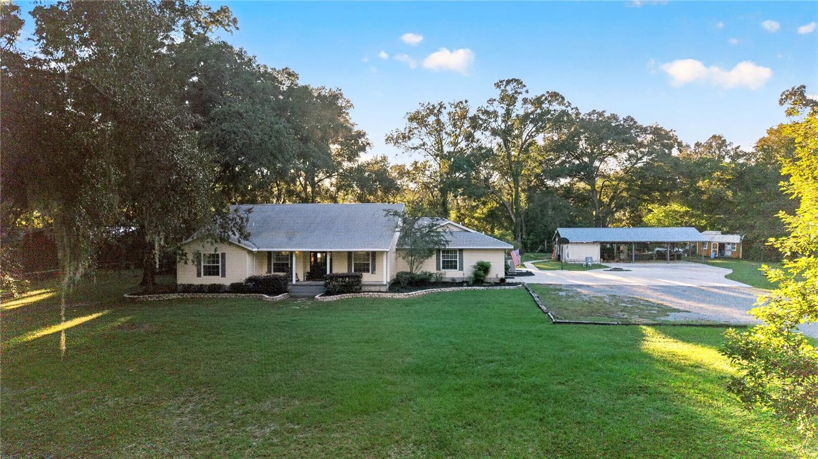 Single Family Residence at 6410 NE 25TH AVE, OCALA, photo 4 of 76