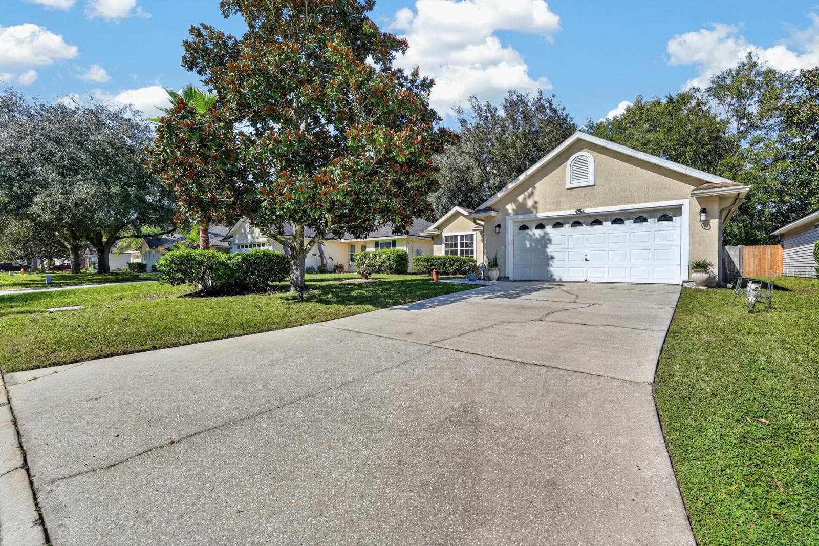Single Family Residence at 717 MACKENZIE CIR, ST AUGUSTINE, photo 4 of 39