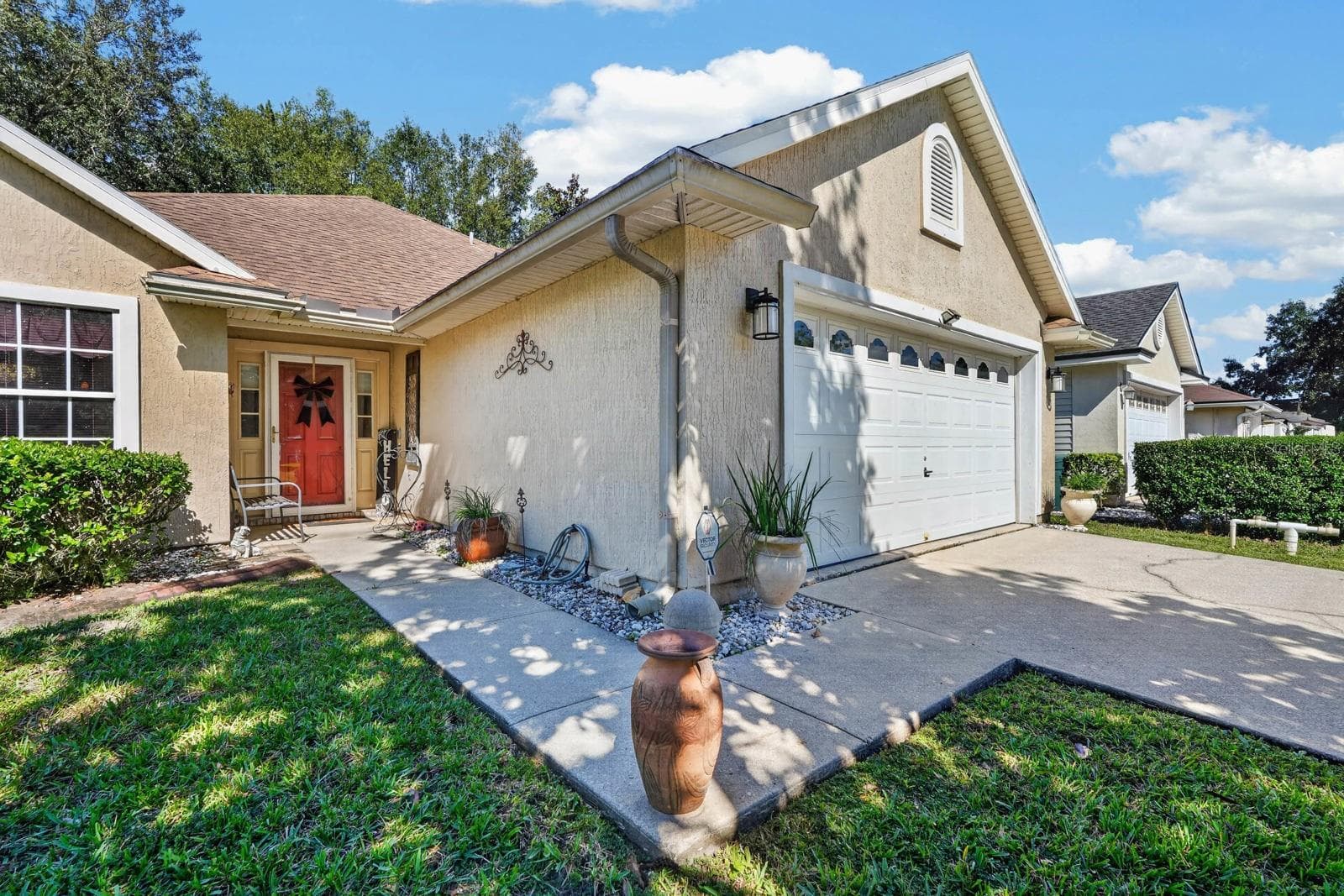 Single Family Residence at 717 MACKENZIE CIR, ST AUGUSTINE, photo 5 of 39