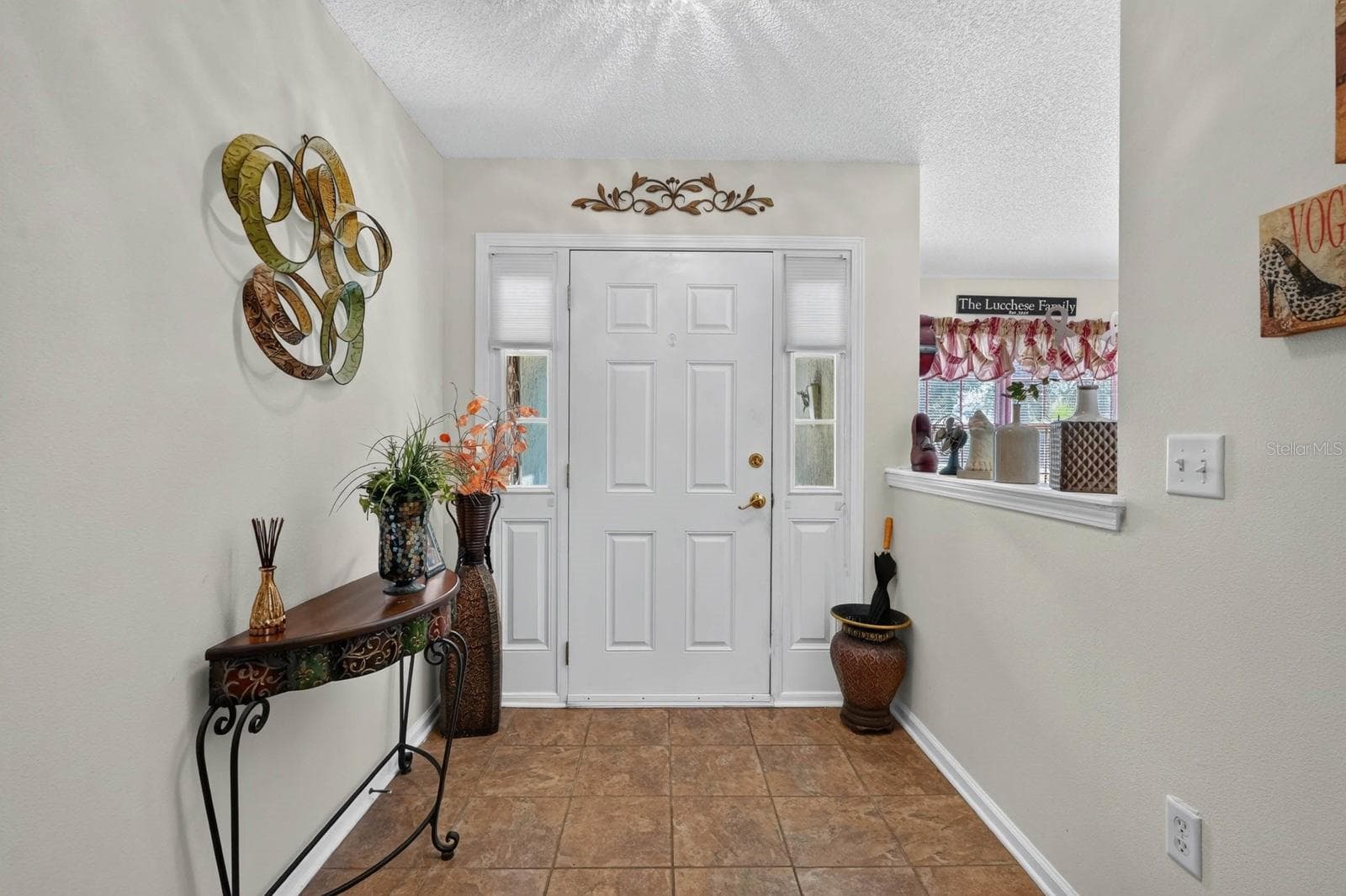 Single Family Residence at 717 MACKENZIE CIR, ST AUGUSTINE, photo 7 of 39