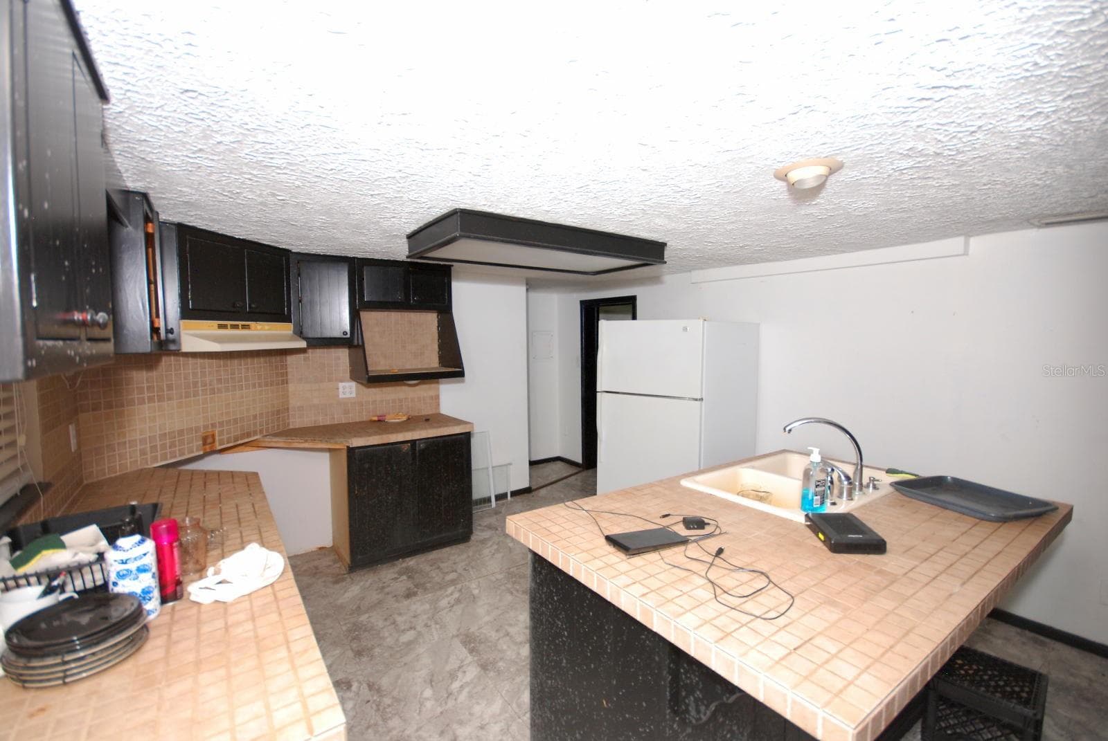 KITCHEN - 13022 E WHEELER RD, DOVER