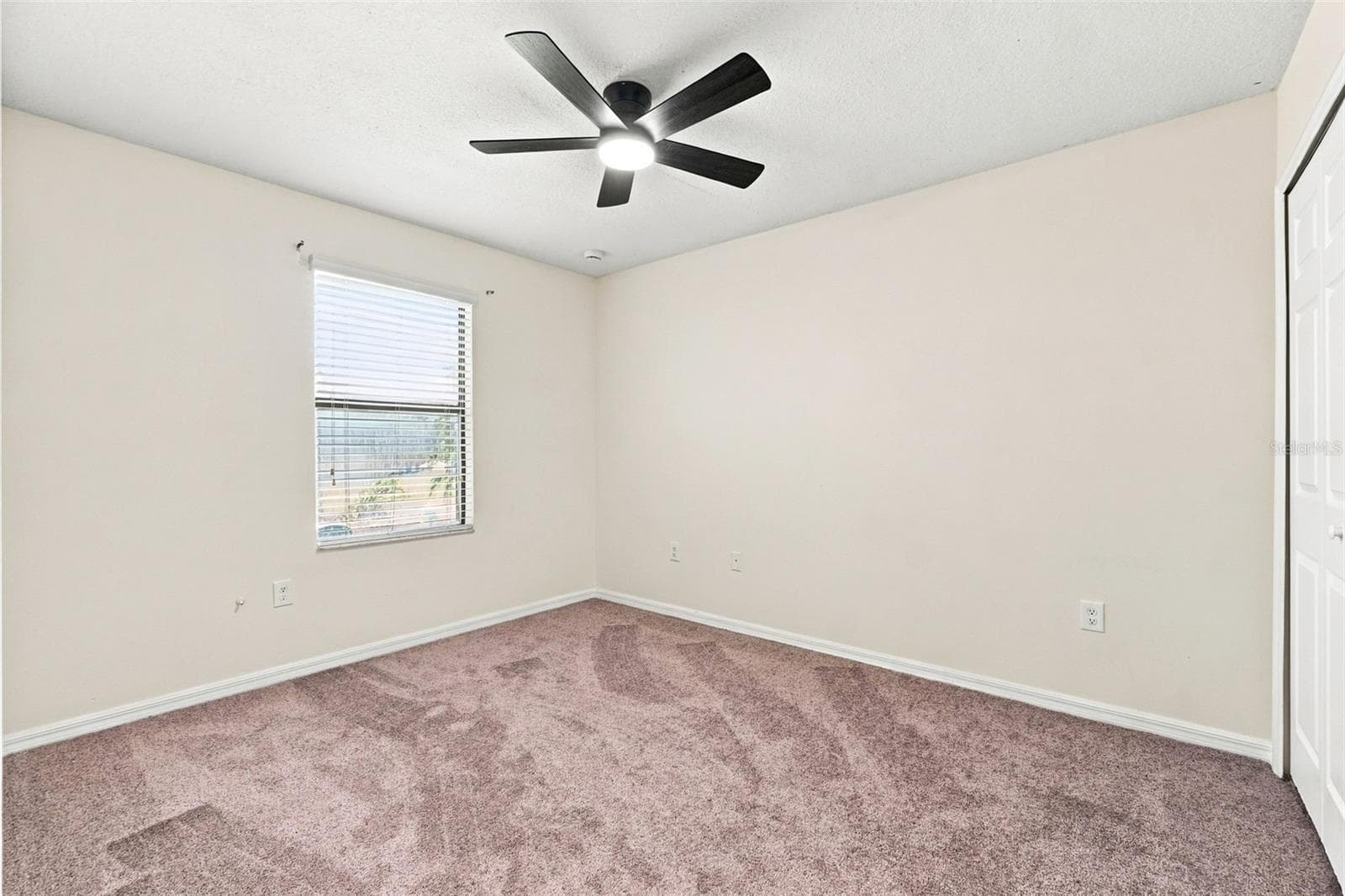 Townhouse at 2372 SEVEN OAKS DR, ST CLOUD, photo 59 of 70