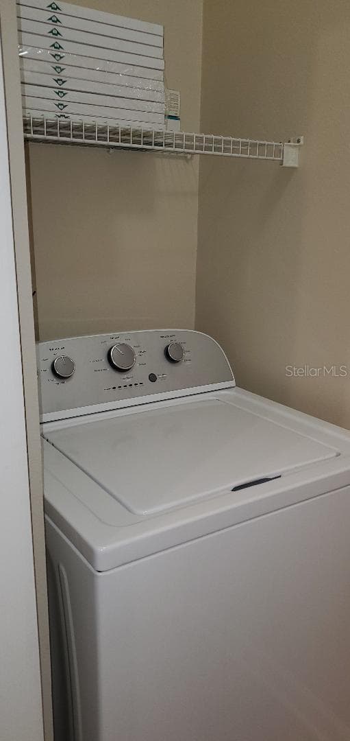 Full size washer - 4207 S DALE MABRY HWY S #5109, TAMPA