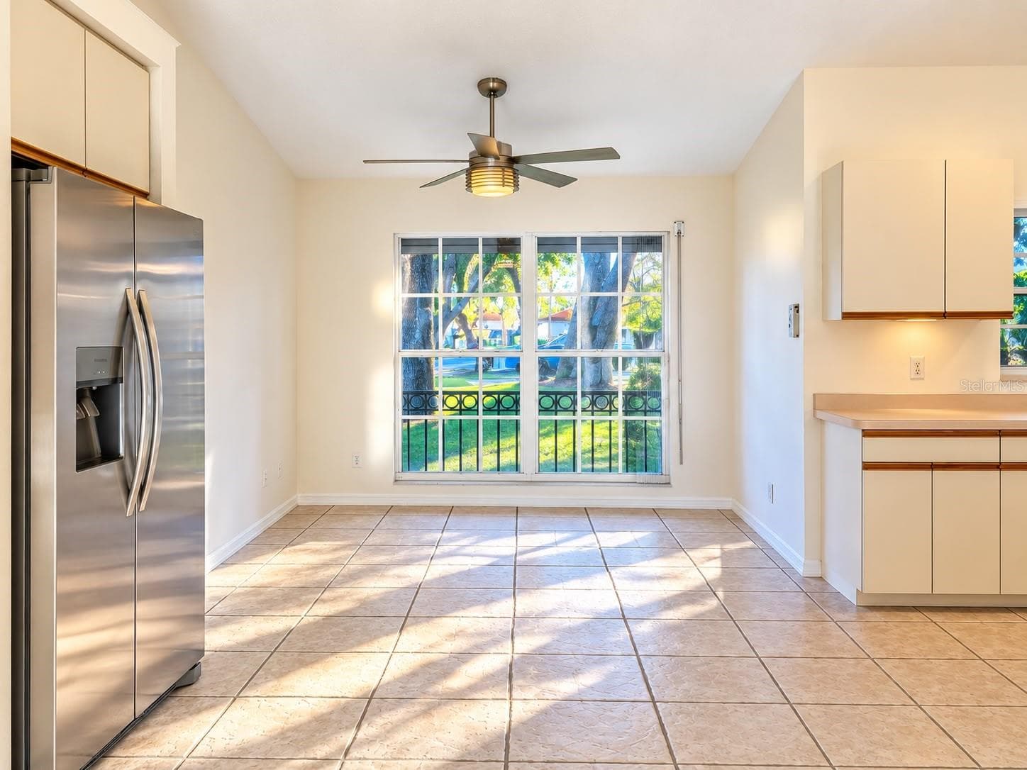 Condominium at 131 49TH CT E, PALMETTO, photo 8 of 34