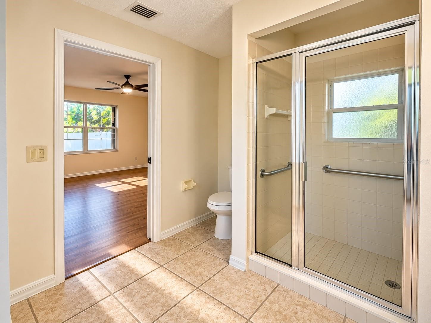 Condominium at 131 49TH CT E, PALMETTO, photo 18 of 34