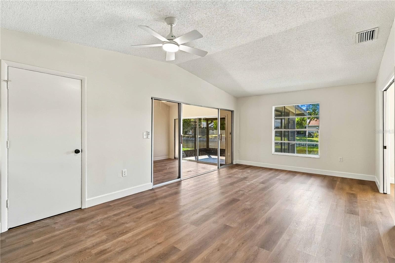Townhouse at 4006 41ST ST W, BRADENTON, photo 10 of 38