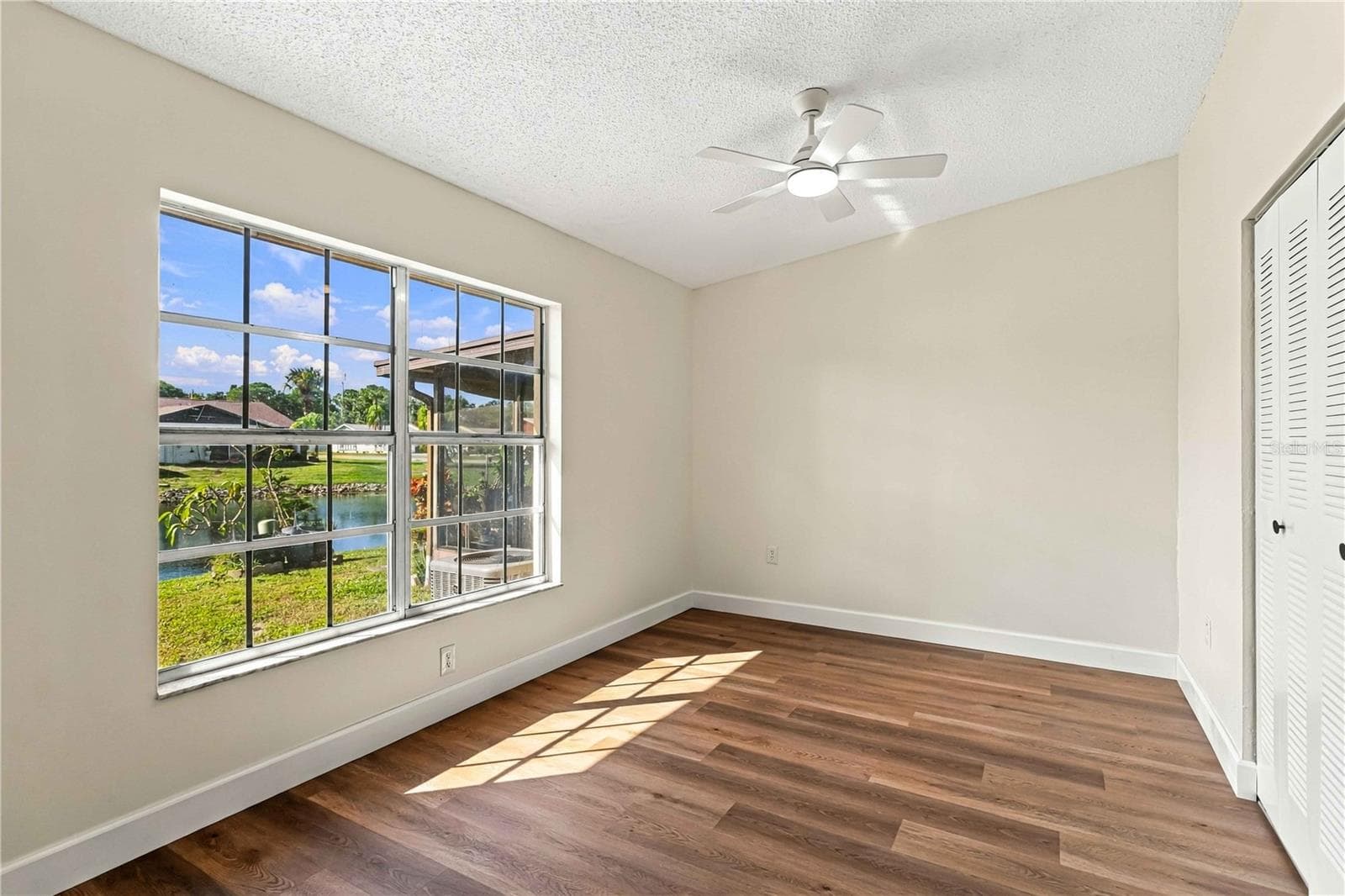 Townhouse at 4006 41ST ST W, BRADENTON, photo 15 of 38