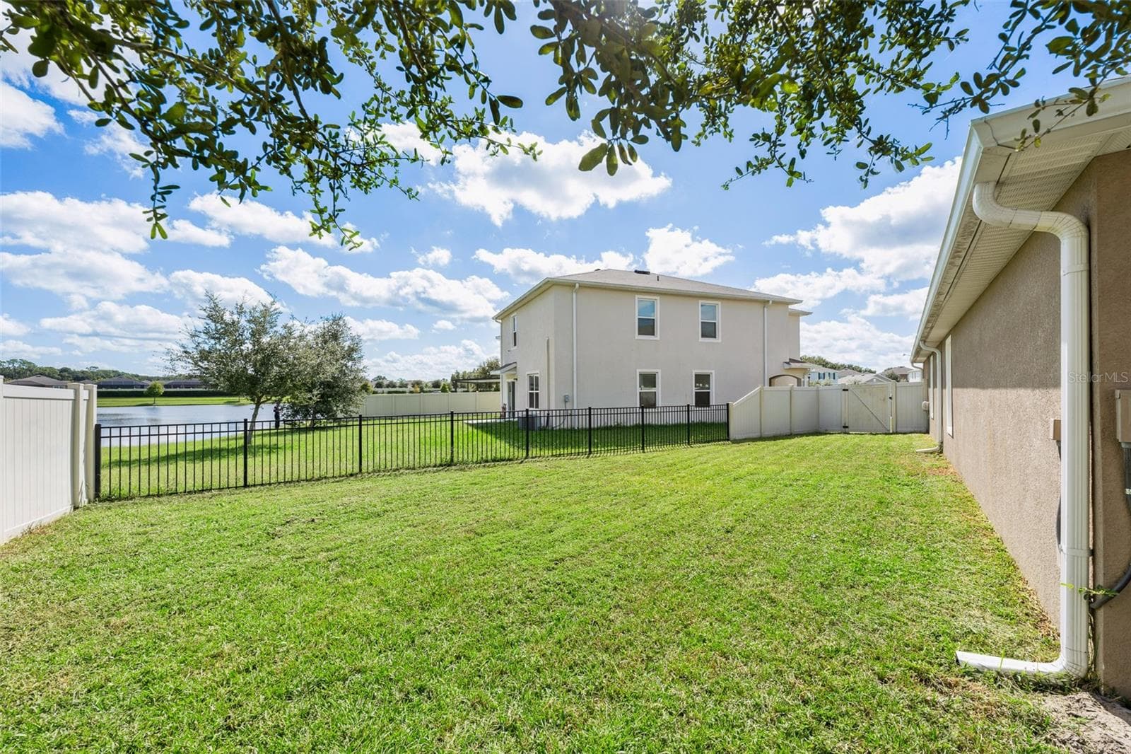 Single Family Residence at 32676 CANYONLANDS DR, WESLEY CHAPEL, photo 35 of 69