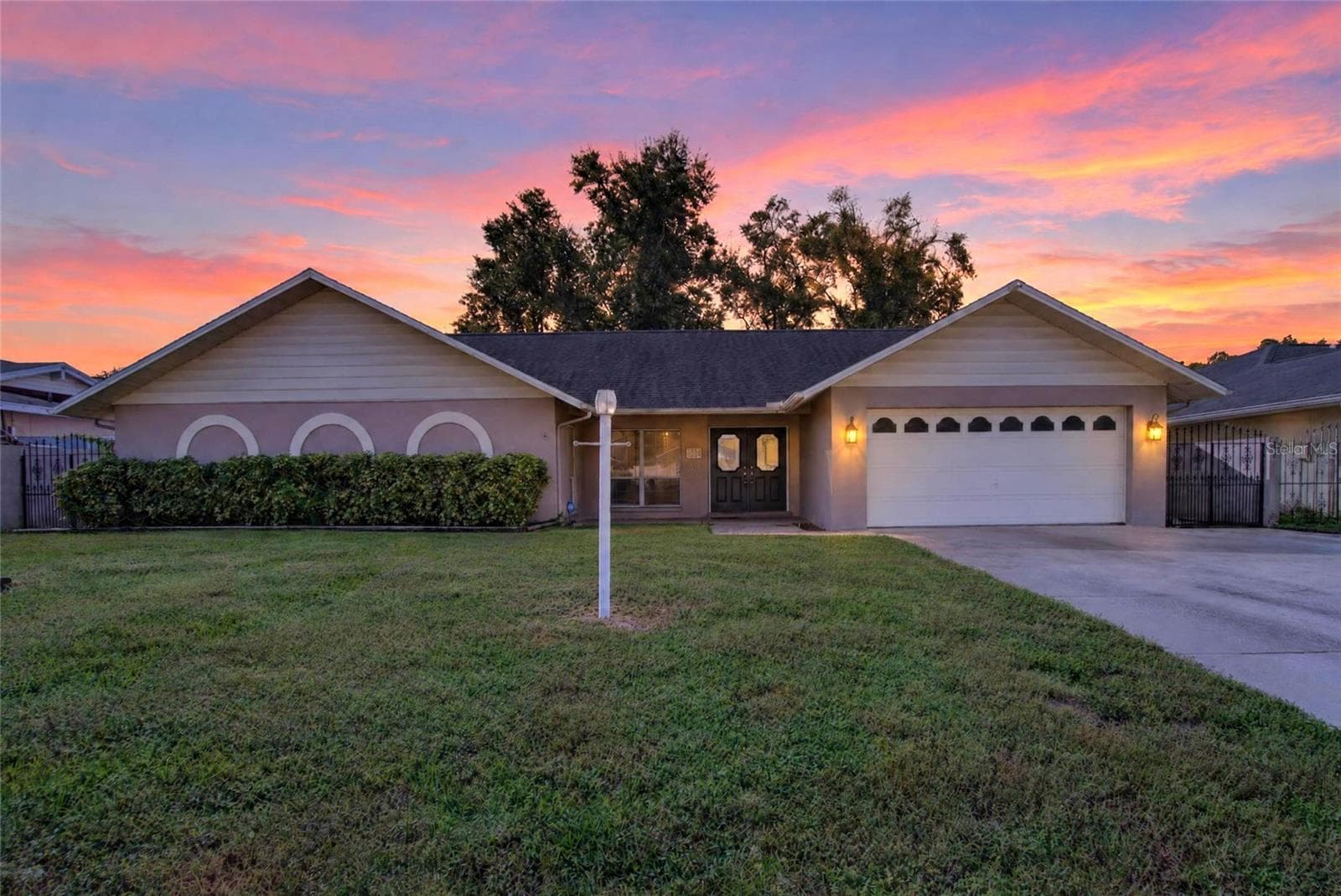 3122 RESEDA CT