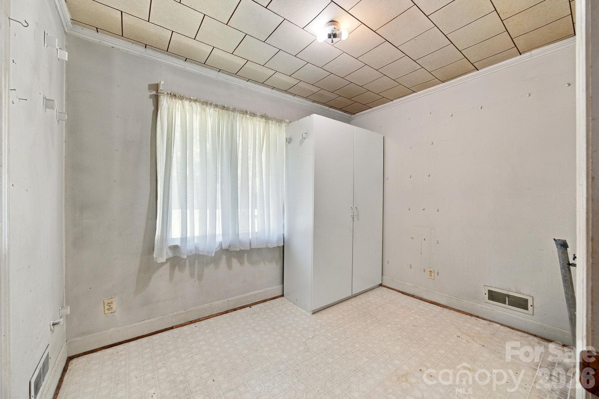 Laundry room, was a 3rd bedroom - 816 Central Avenue, Locust