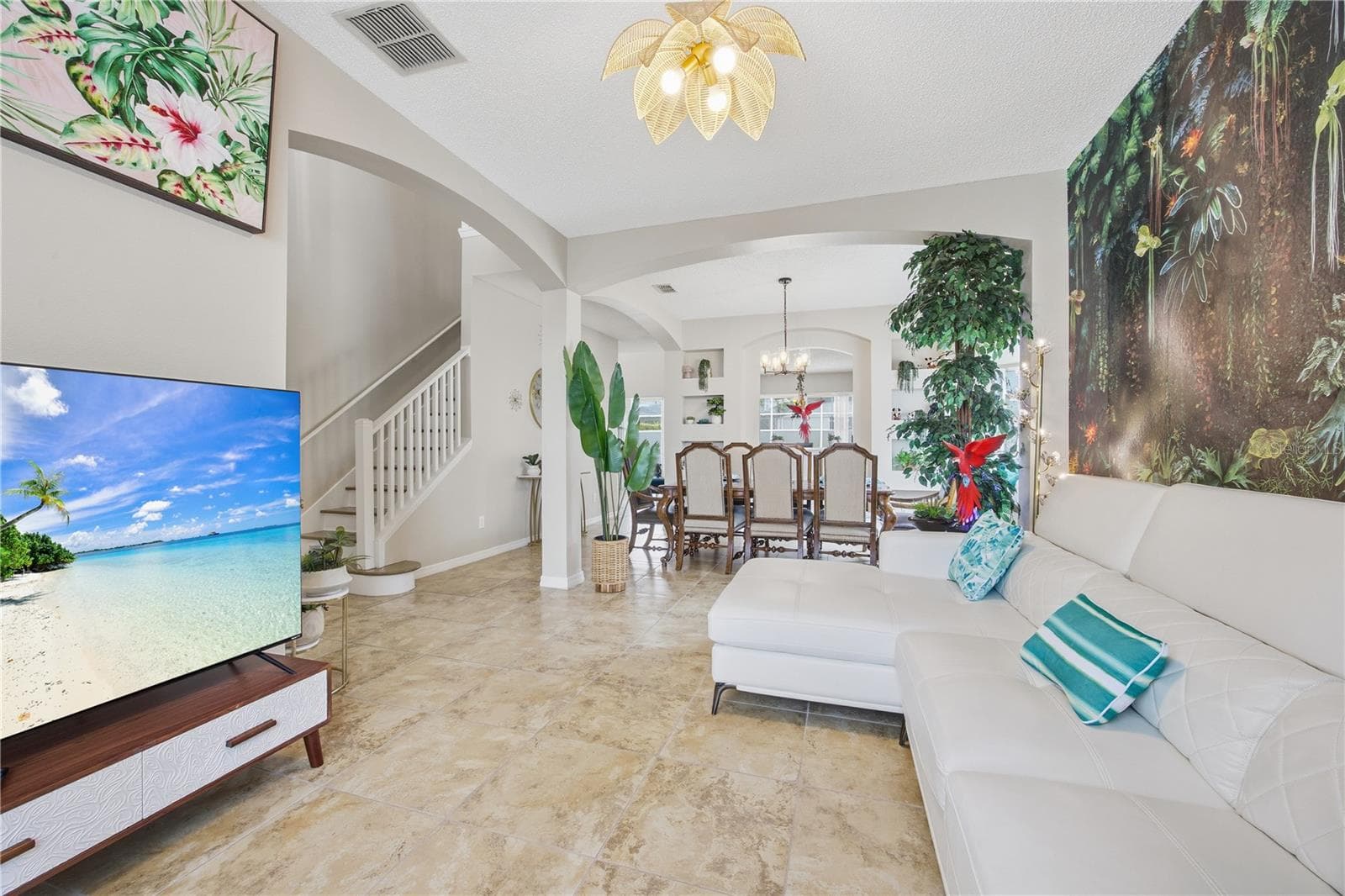 Single Family Residence at 2658 EMERALD ISLAND BLVD, KISSIMMEE, photo 4 of 48