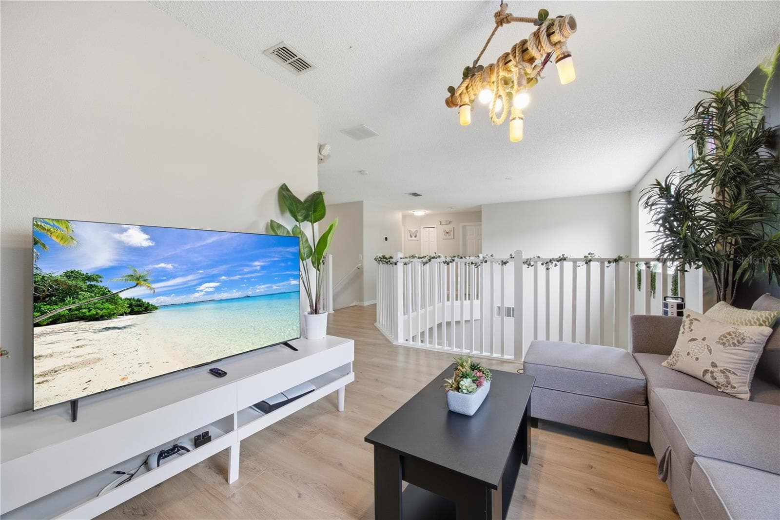 Single Family Residence at 2658 EMERALD ISLAND BLVD, KISSIMMEE, photo 18 of 48