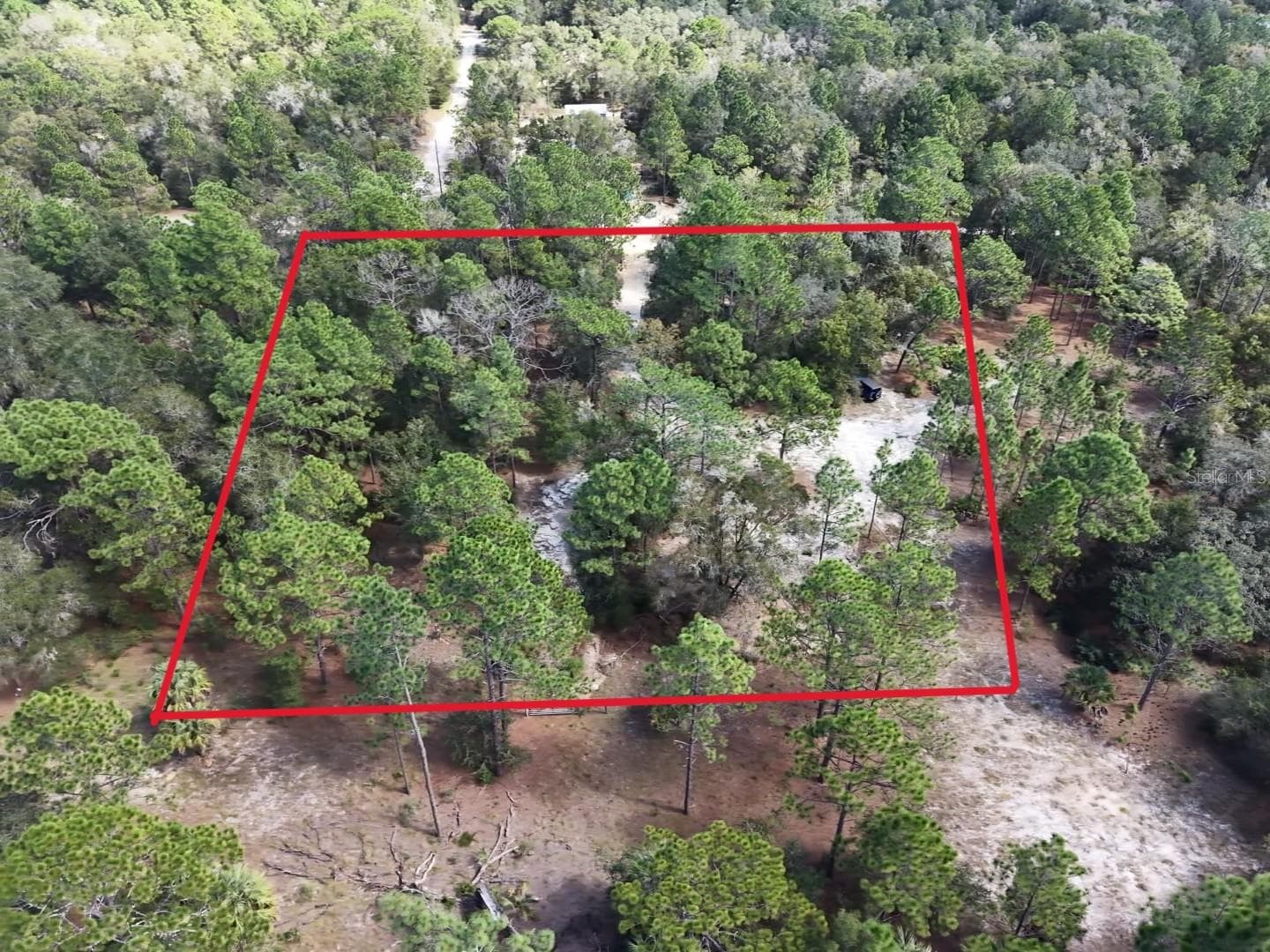 Outline is approximate - 7416 N NATHAN PT, CRYSTAL RIVER