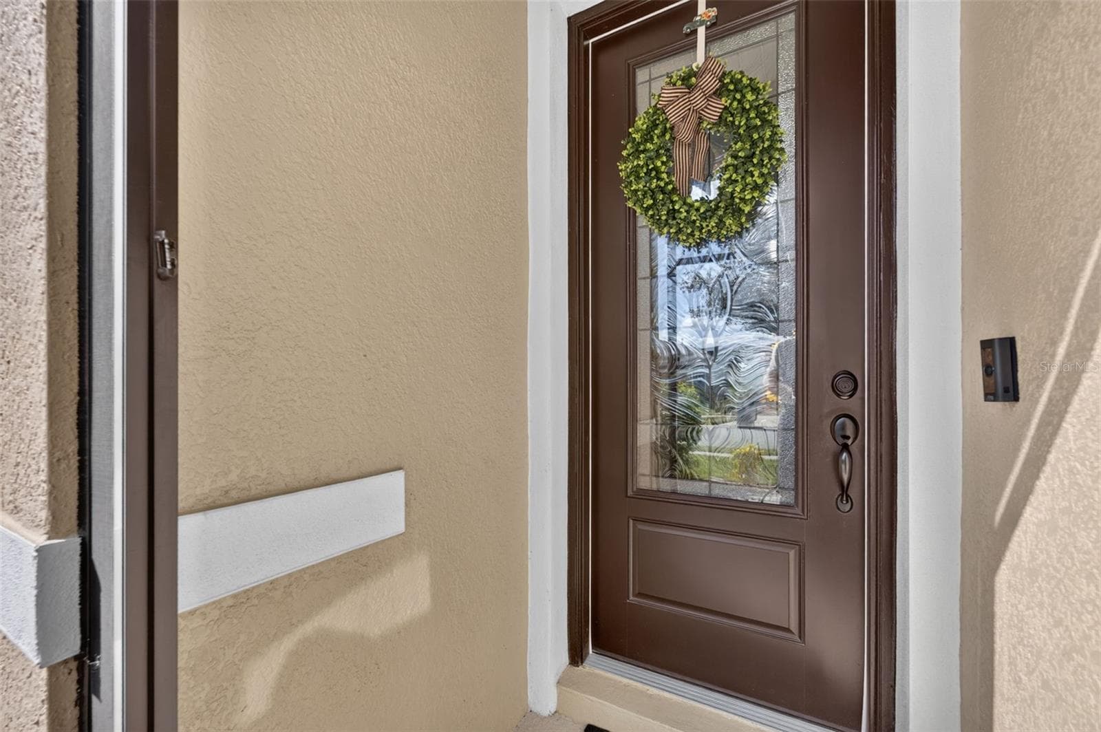 Single Family Residence at 164 SILVER MAPLE RD, GROVELAND, photo 5 of 65