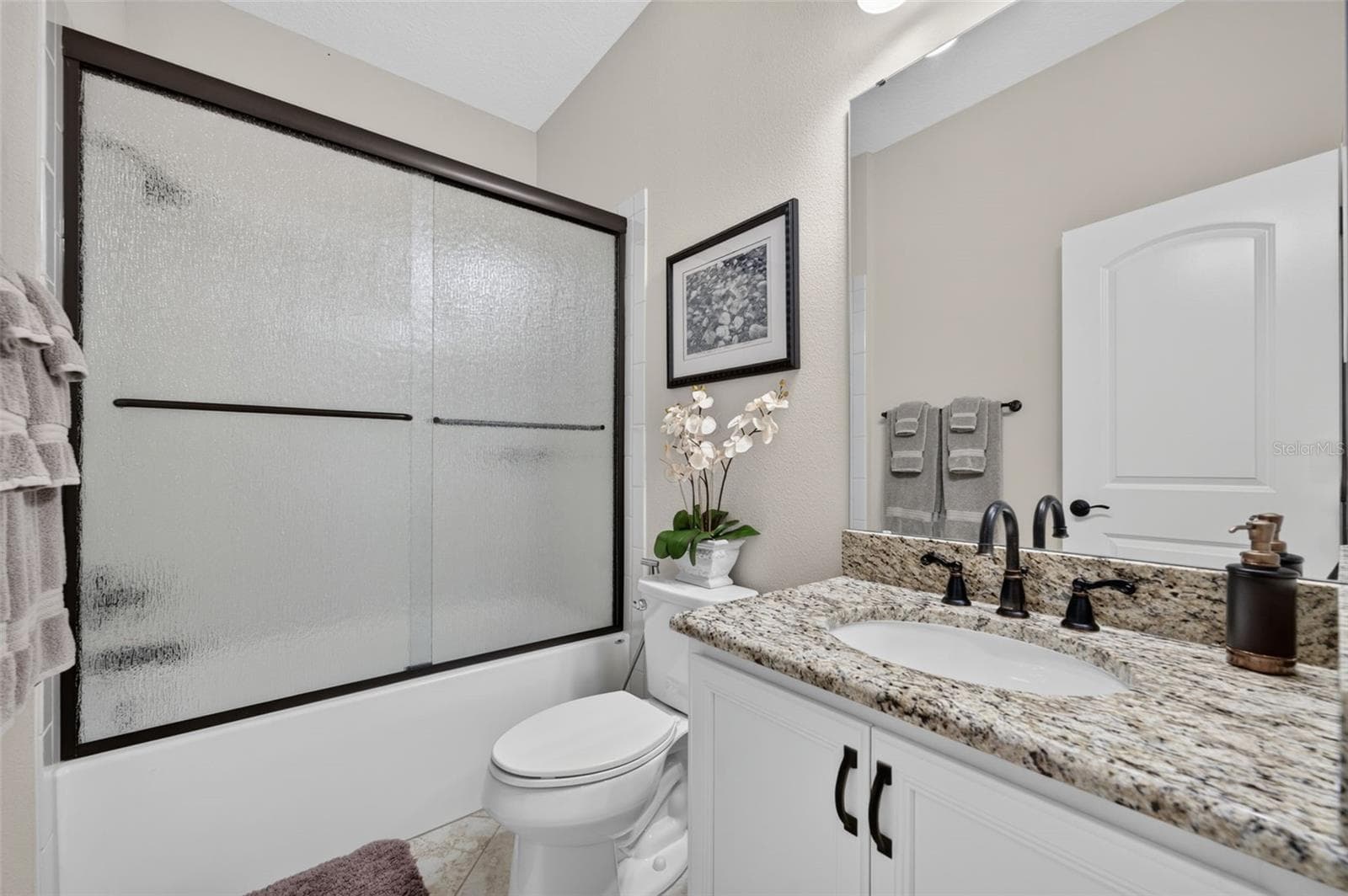 Single Family Residence at 164 SILVER MAPLE RD, GROVELAND, photo 28 of 65