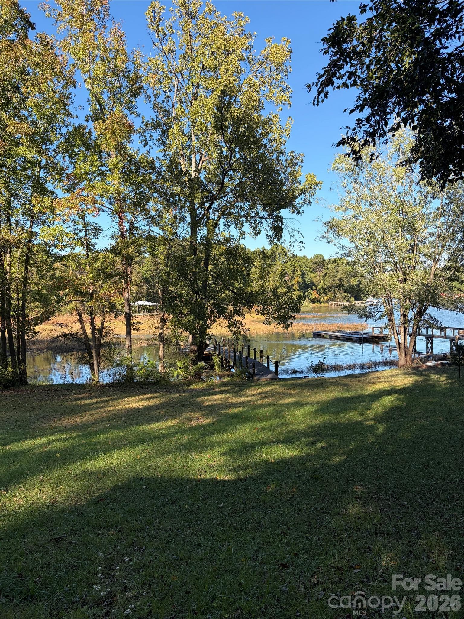 Lot at 6718 Emerald Isle Drive, Sherrills Ford, photo 3 of 12