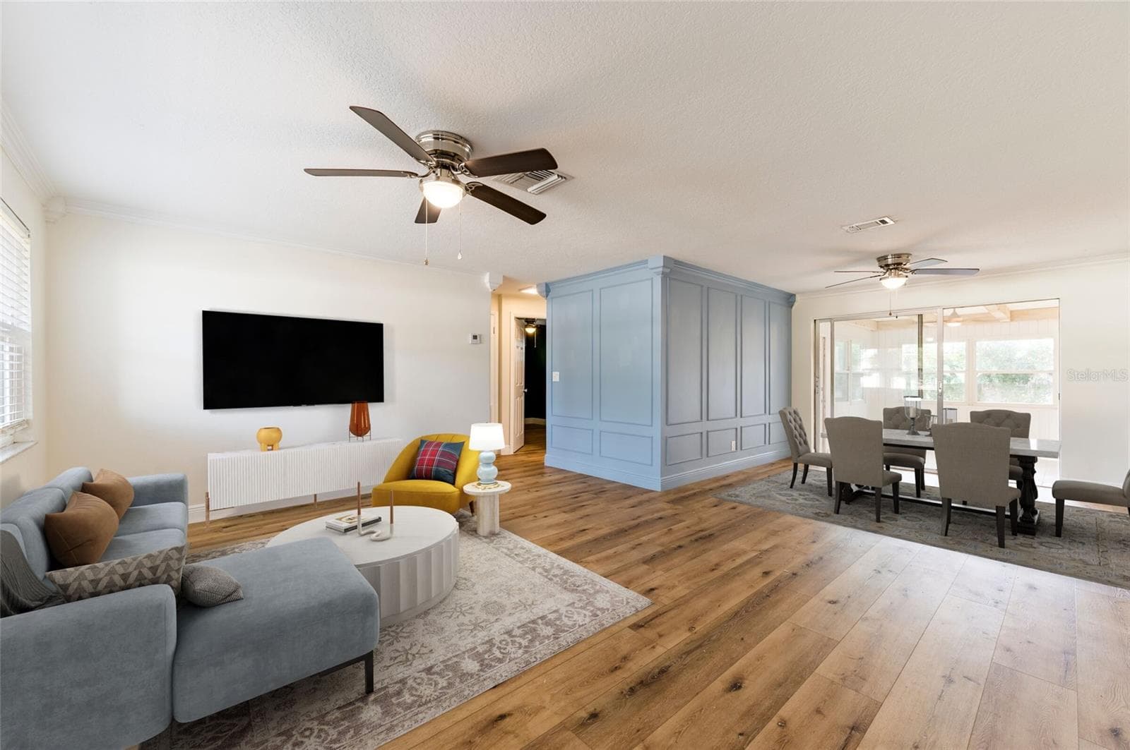 Single Family Residence at 1749 SUNSET POINT RD, CLEARWATER, photo 9 of 32