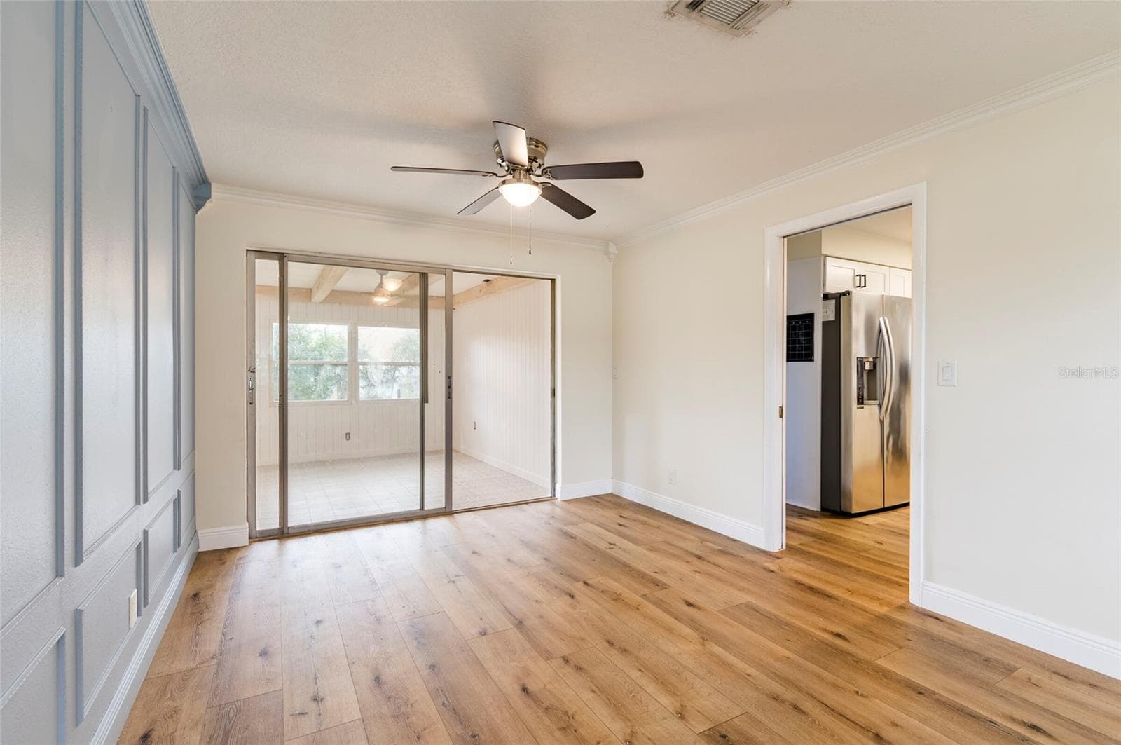 Single Family Residence at 1749 SUNSET POINT RD, CLEARWATER, photo 11 of 32