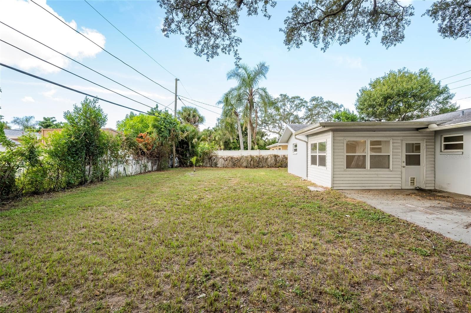 Single Family Residence at 1749 SUNSET POINT RD, CLEARWATER, photo 31 of 32