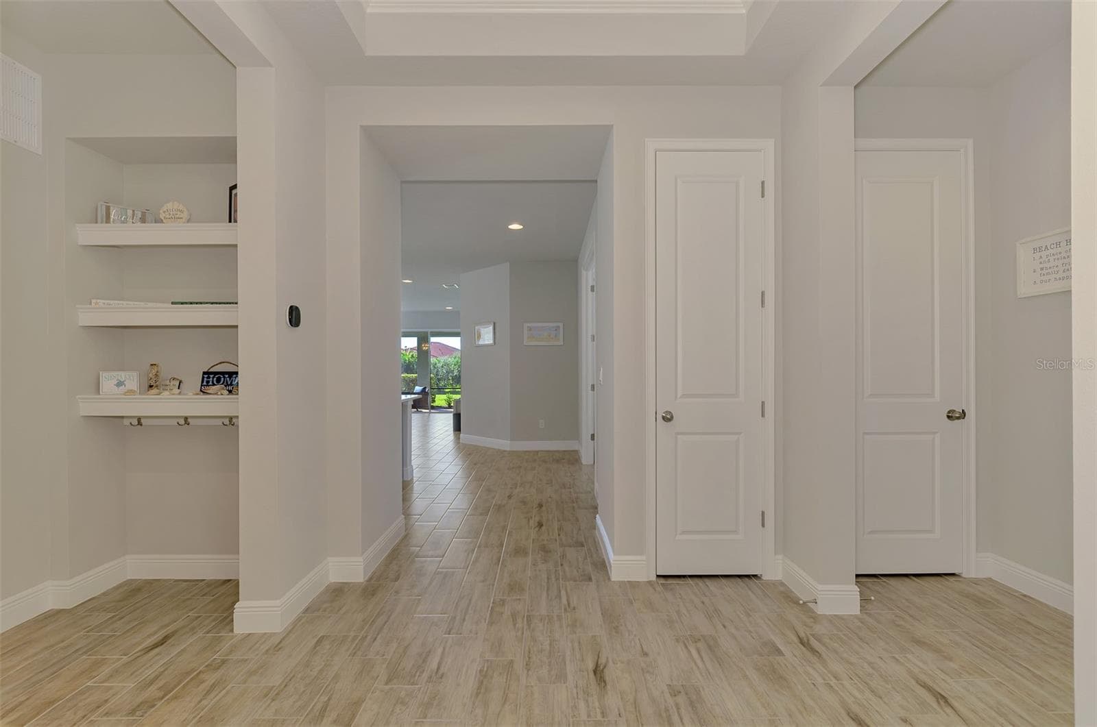 Single Family Residence at 5941 LONG SHORE LOOP, SARASOTA, photo 13 of 89