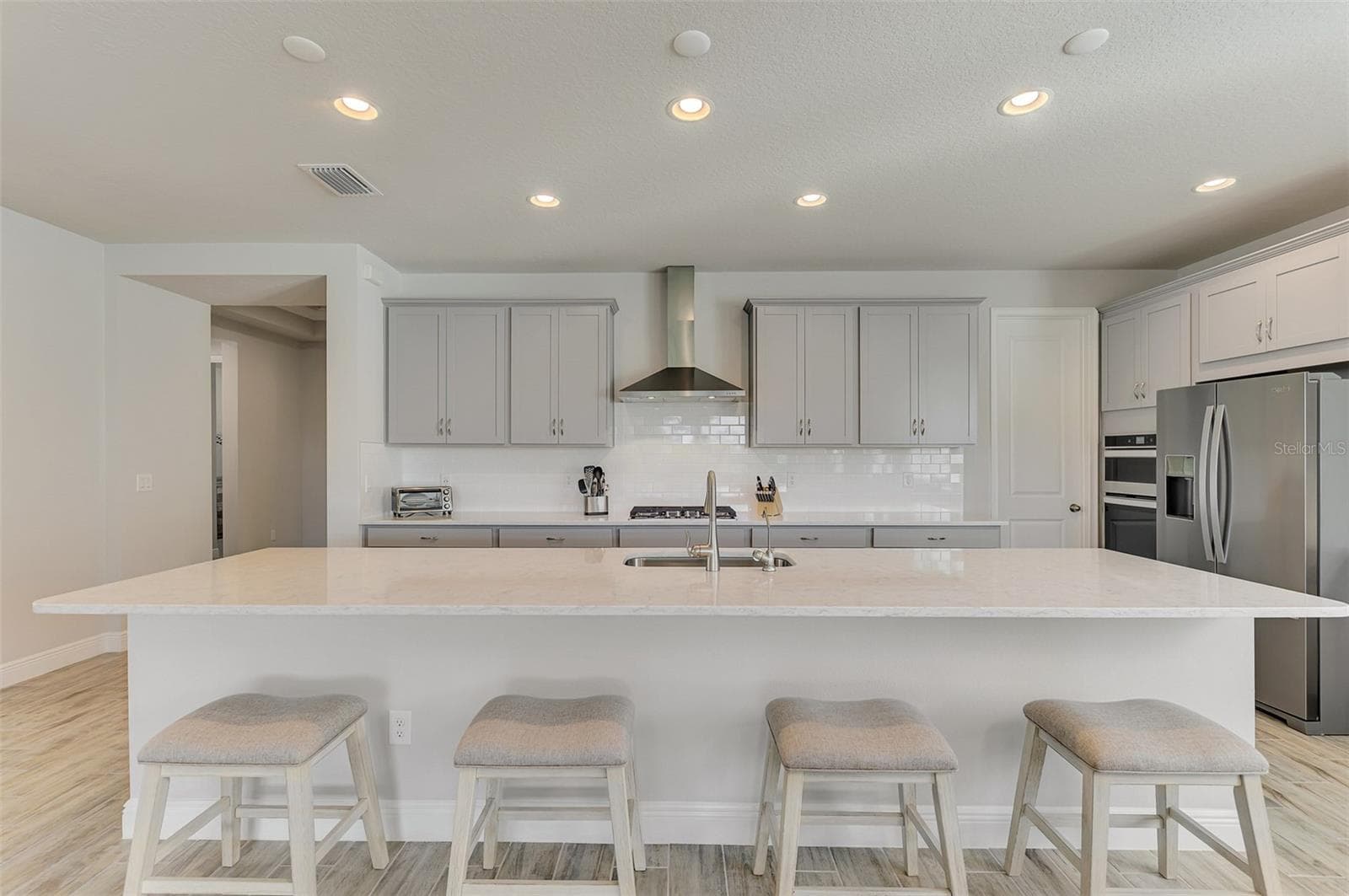 Single Family Residence at 5941 LONG SHORE LOOP, SARASOTA, photo 17 of 89