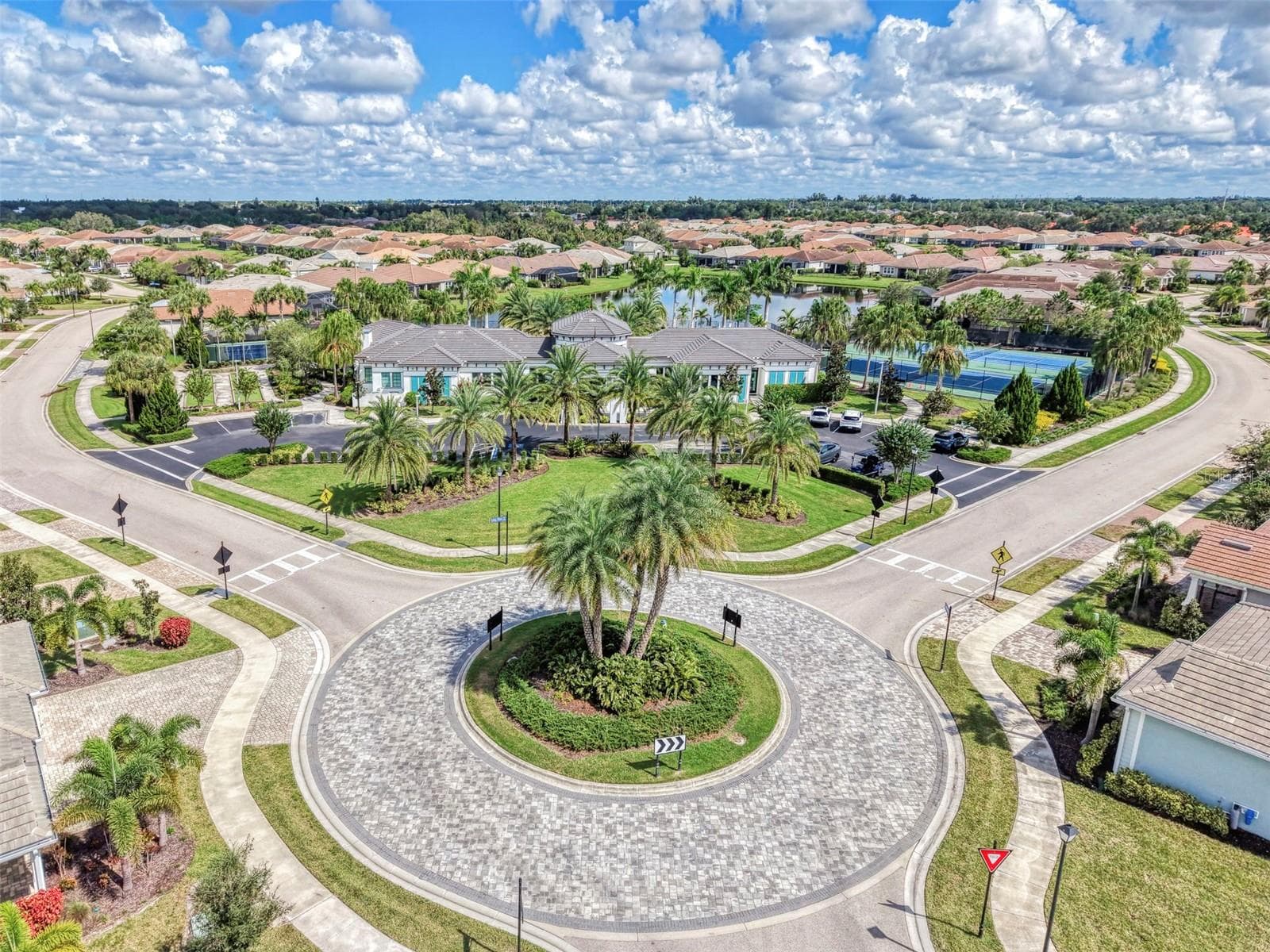 Single Family Residence at 5941 LONG SHORE LOOP, SARASOTA, photo 61 of 89