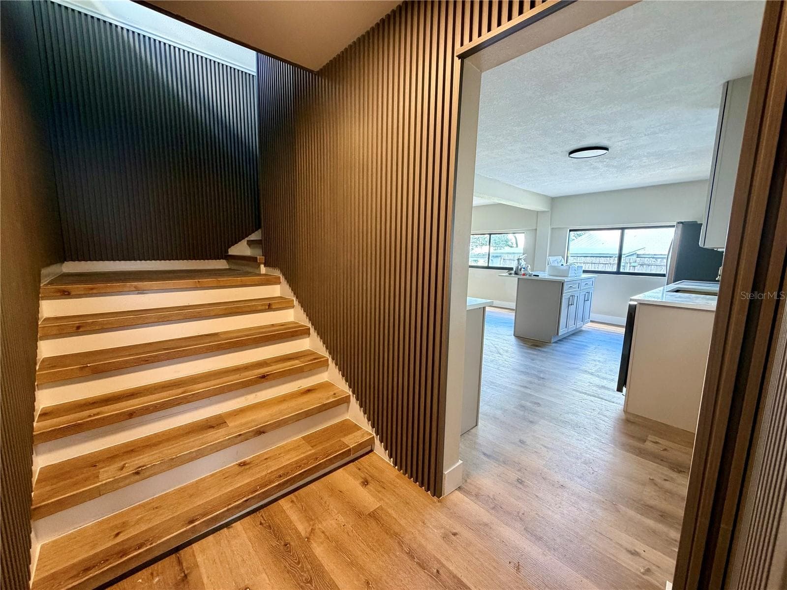 Single Family Residence at 604 EDMUND AVE, DUNDEE, photo 14 of 45