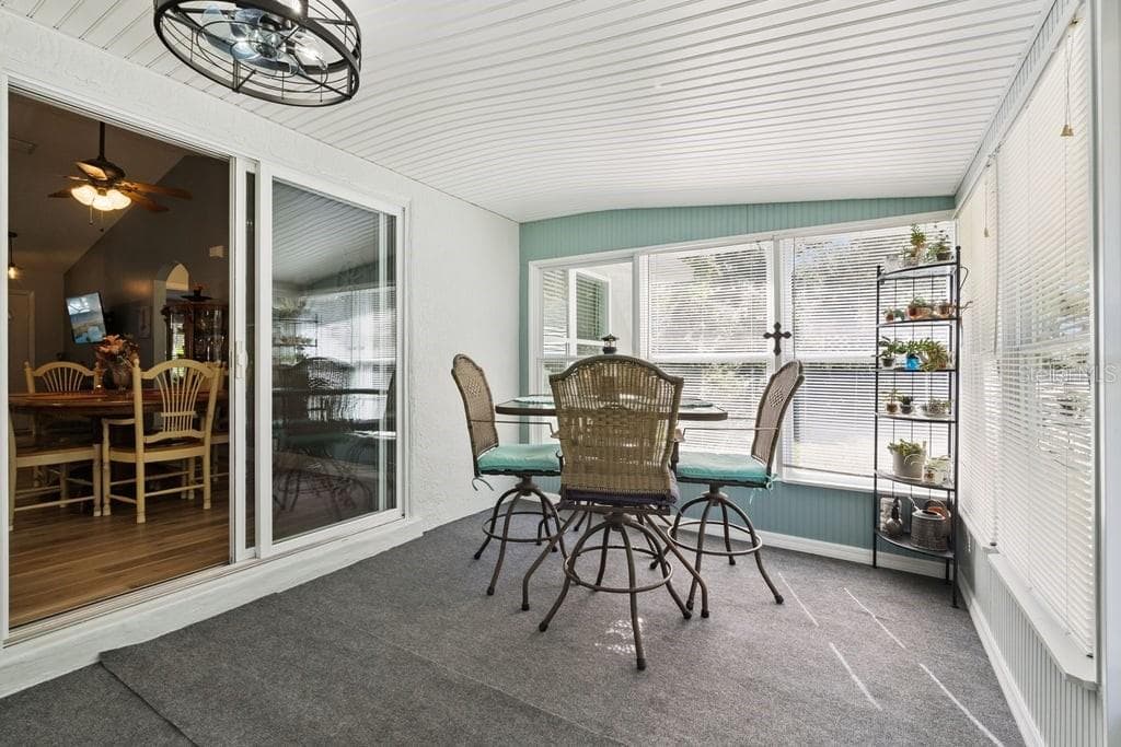Florida Room - 30749 GLENN DR, TAVARES