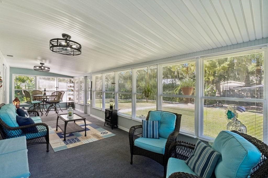 Watch wildlife from the convenience of your Florida Room - 30749 GLENN DR, TAVARES