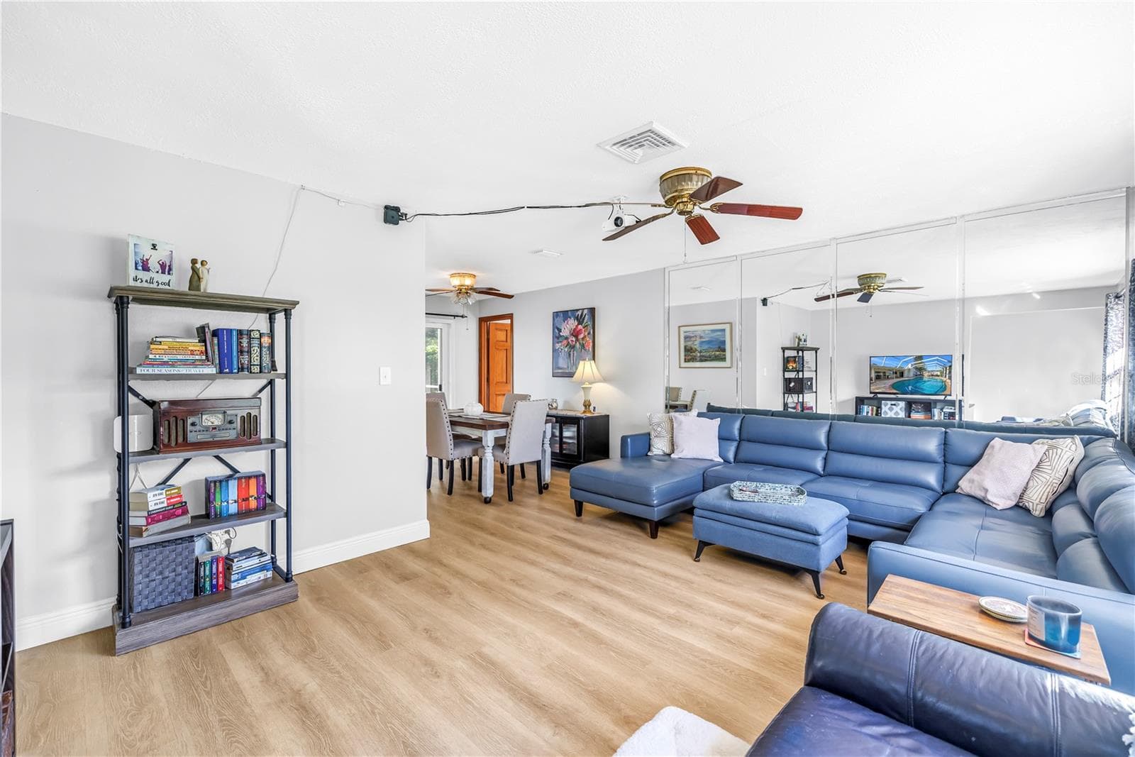 Living Room - 2079 EGRET DR, PALM HARBOR