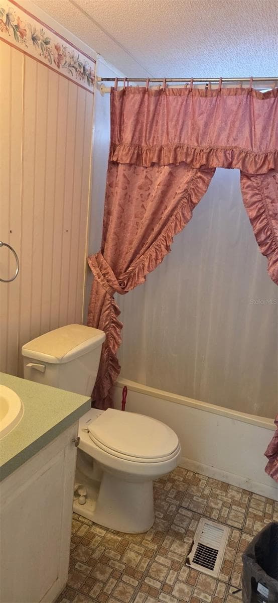 Manufactured Home at 825 MICHIGAN ST, WILDWOOD, photo 7 of 14
