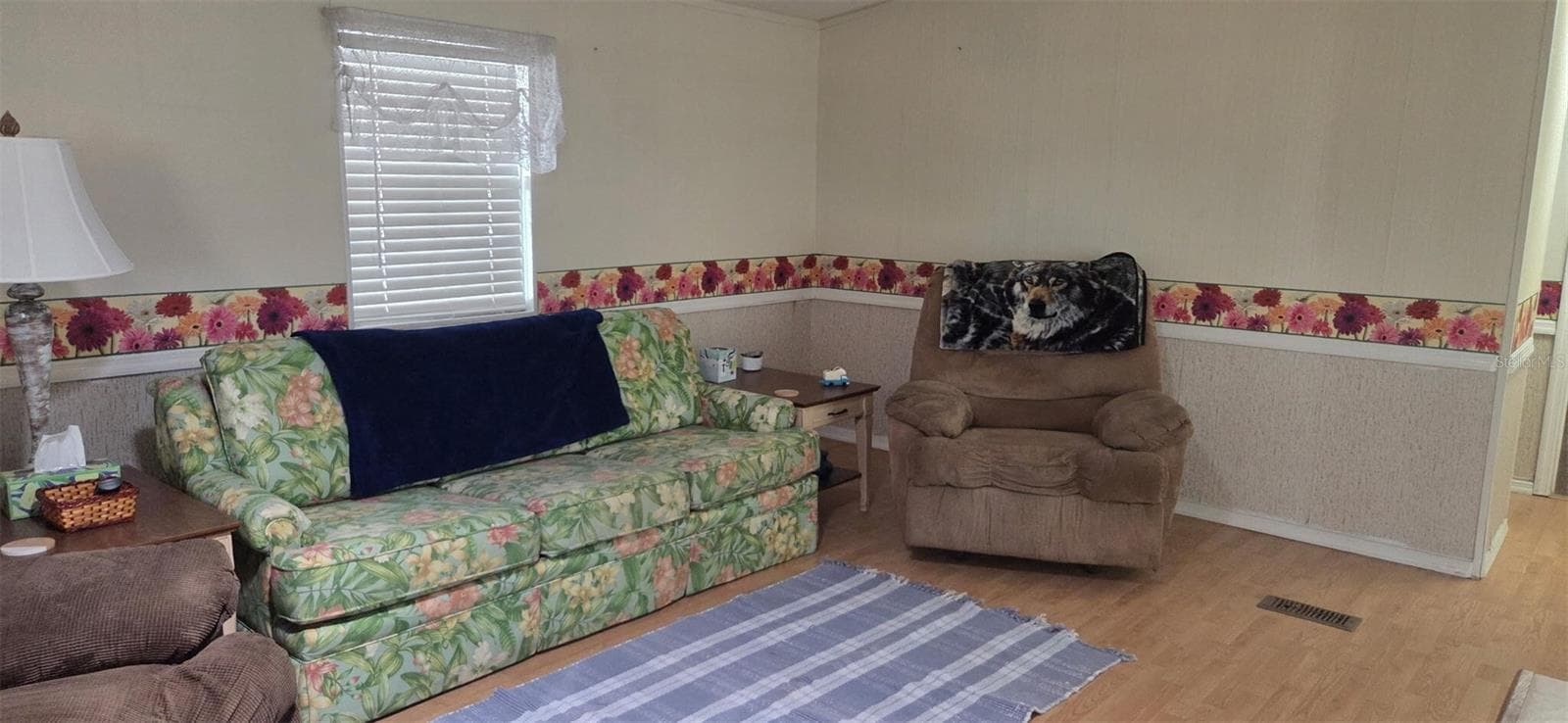 Manufactured Home at 825 MICHIGAN ST, WILDWOOD, photo 11 of 14