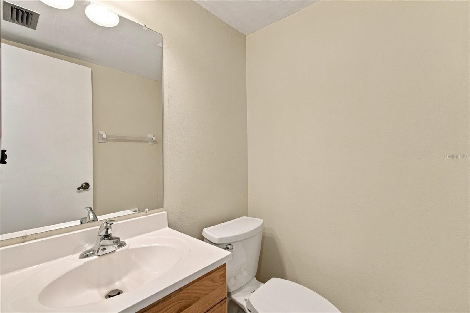 1st bathroom - 4830 GROVE POINT DR, TAMPA