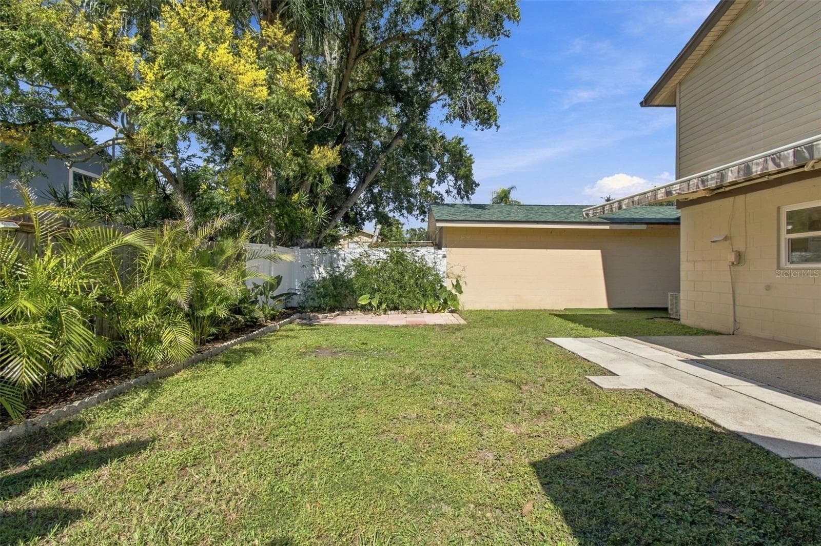 Single Family Residence at 4830 GROVE POINT DR, TAMPA, photo 43 of 63