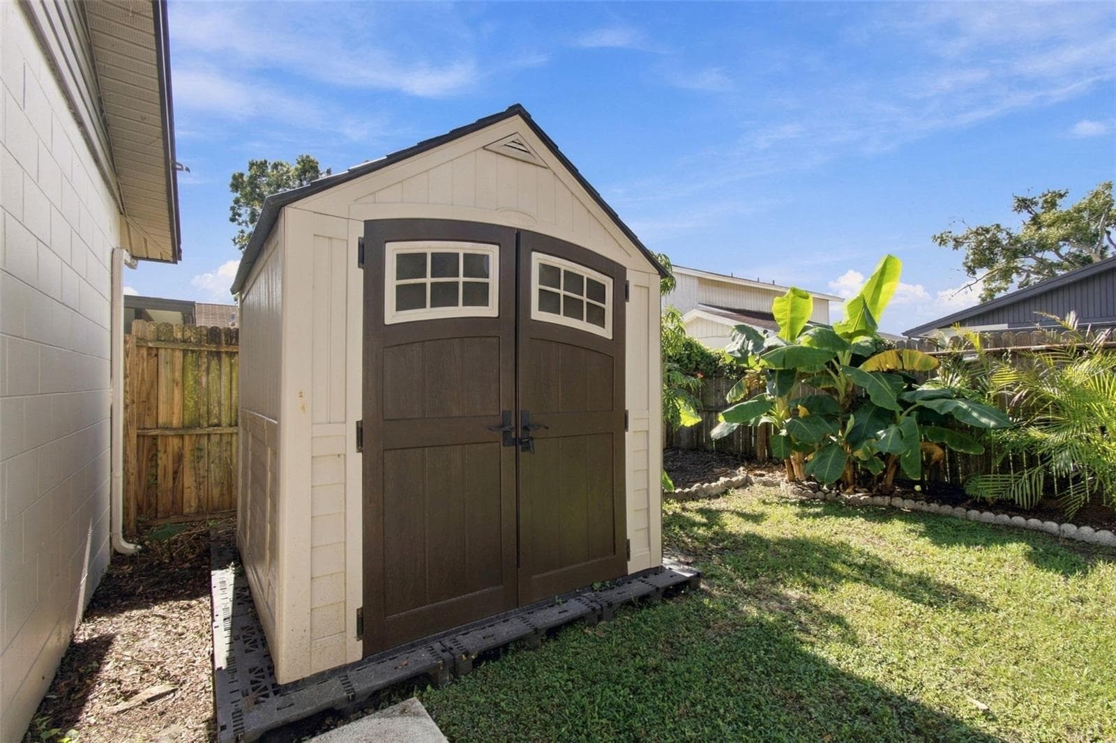 Single Family Residence at 4830 GROVE POINT DR, TAMPA, photo 47 of 63