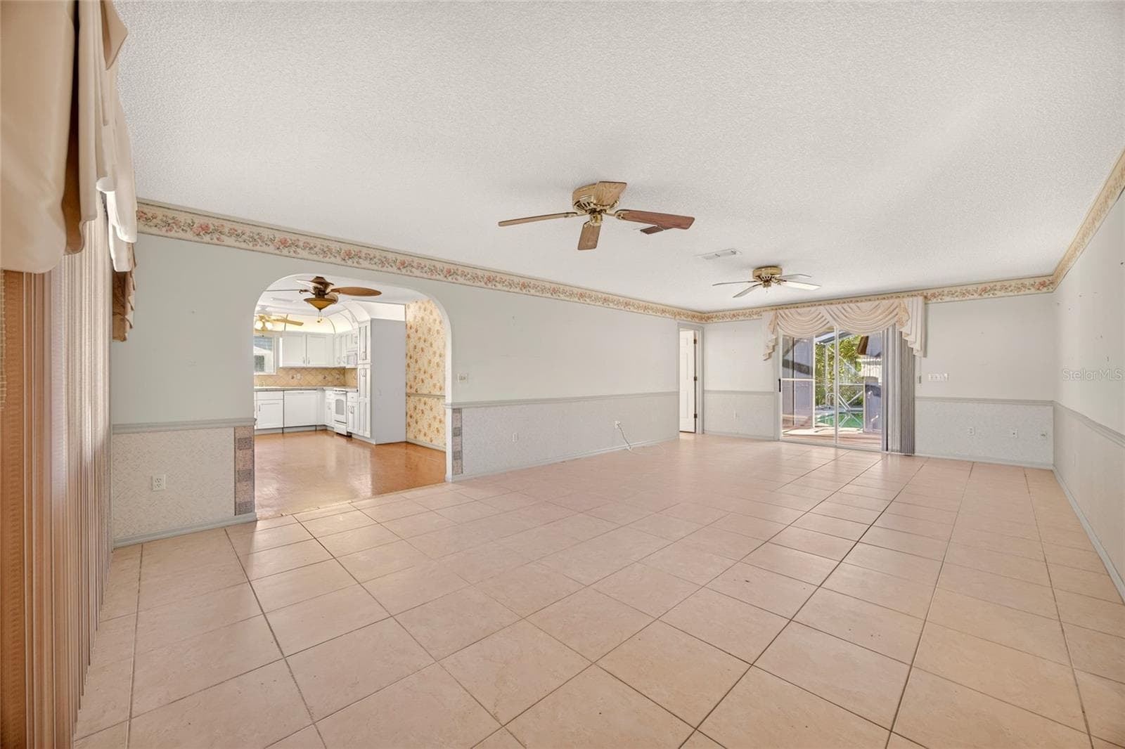 Single Family Residence at 6591 SW 62ND AVE, OCALA, photo 7 of 33