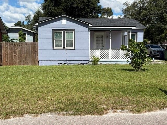 1224 E FRIERSON AVE