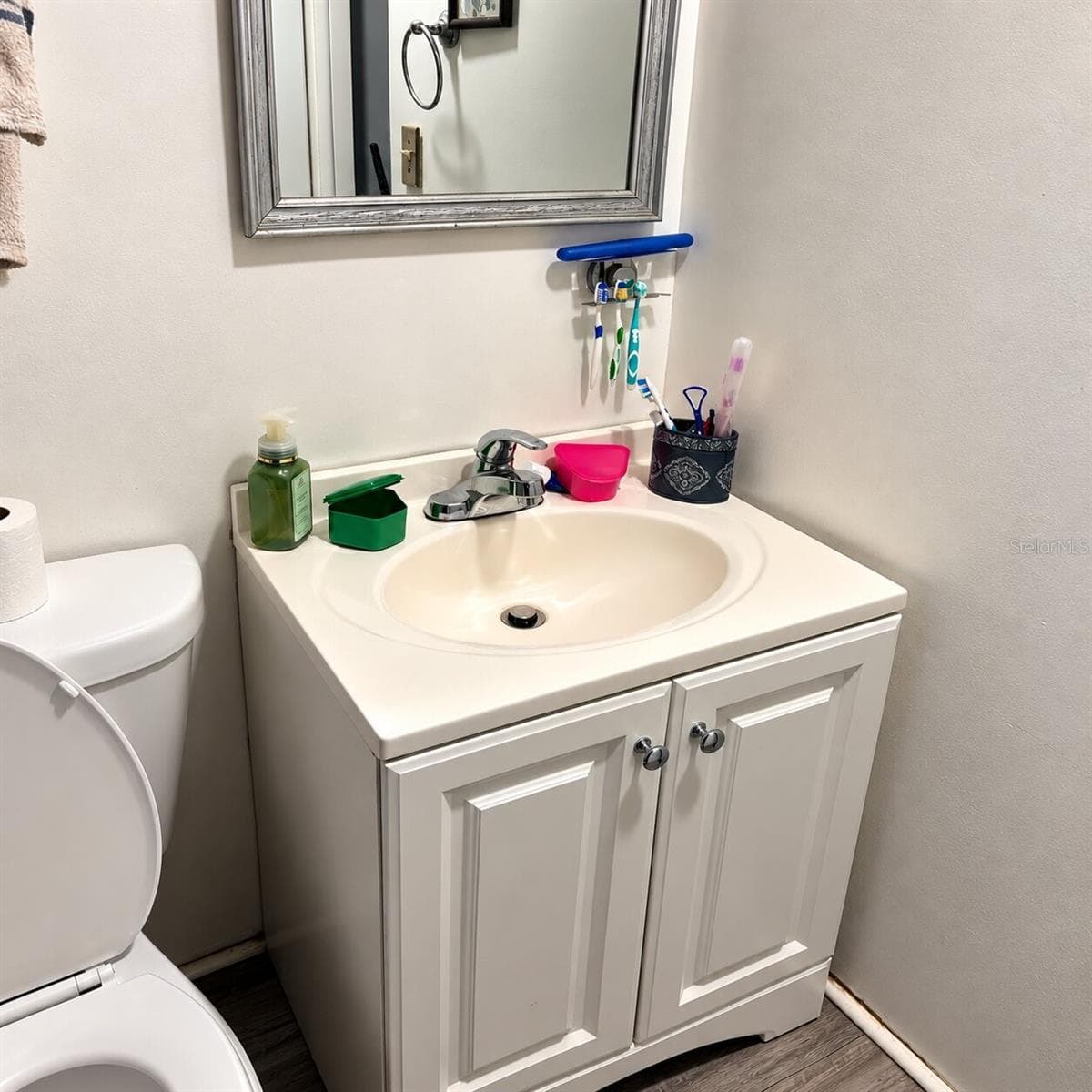 Bathroom - Sink - 17930 SW 104TH AVE, MIAMI