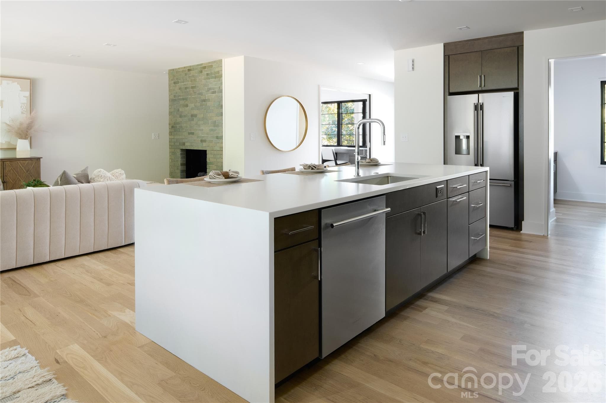 Single Family Residence at 511 Boyce Road, Charlotte, photo 9 of 33