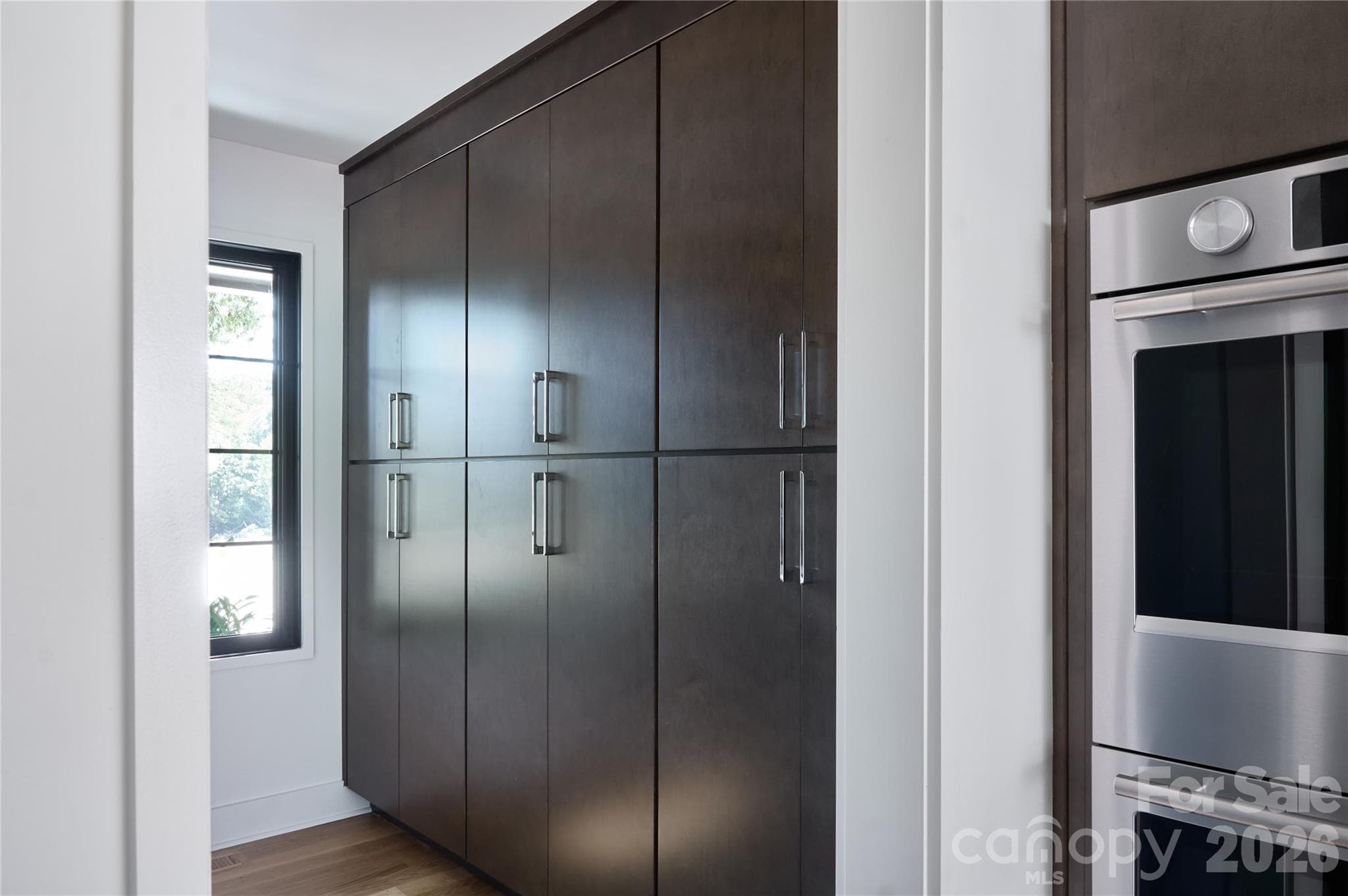 Single Family Residence at 511 Boyce Road, Charlotte, photo 11 of 33