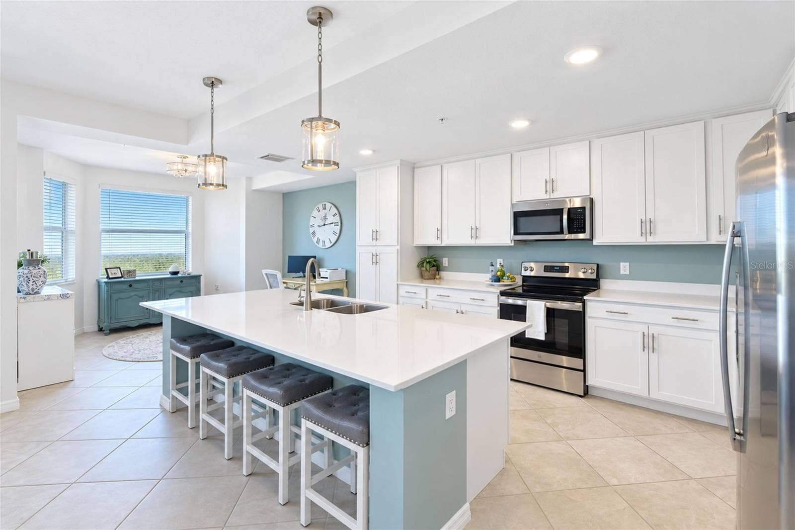 Kitchen Island - 14161 HERITAGE LANDING BLVD #1132, PUNTA GORDA