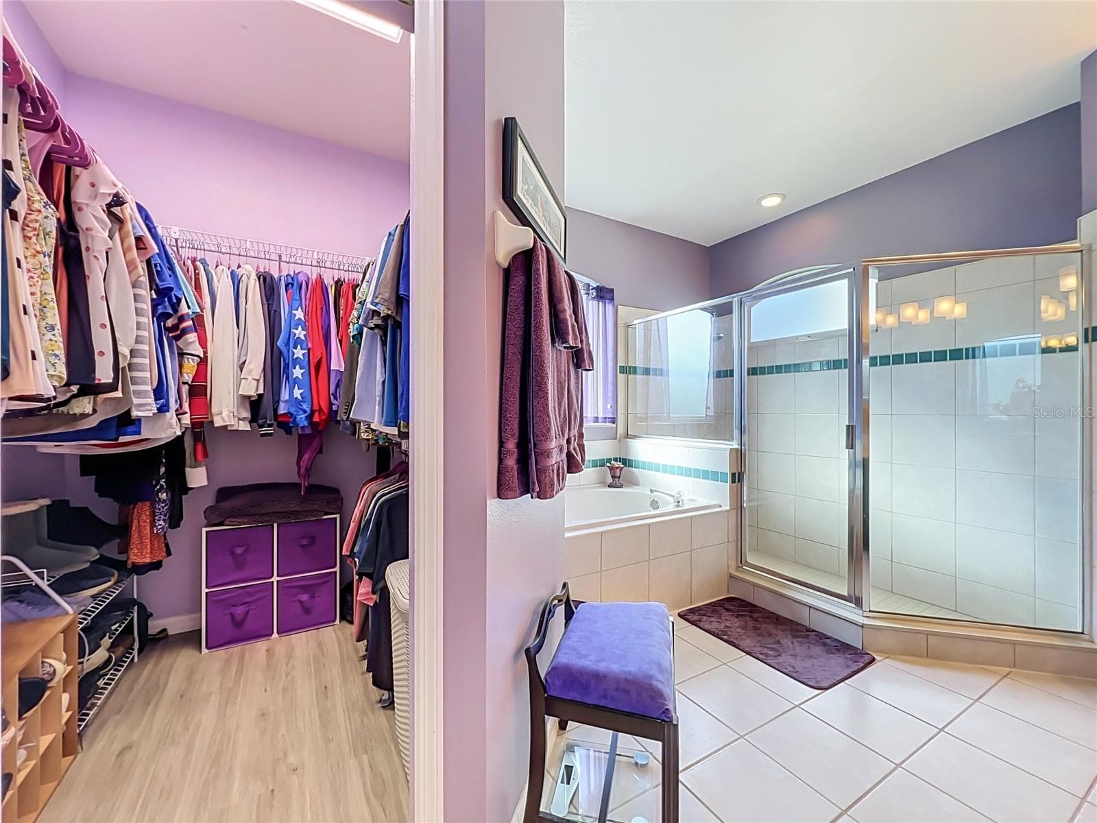 Walk-in Closet for two! - 5377 RED LEAF CT, OVIEDO
