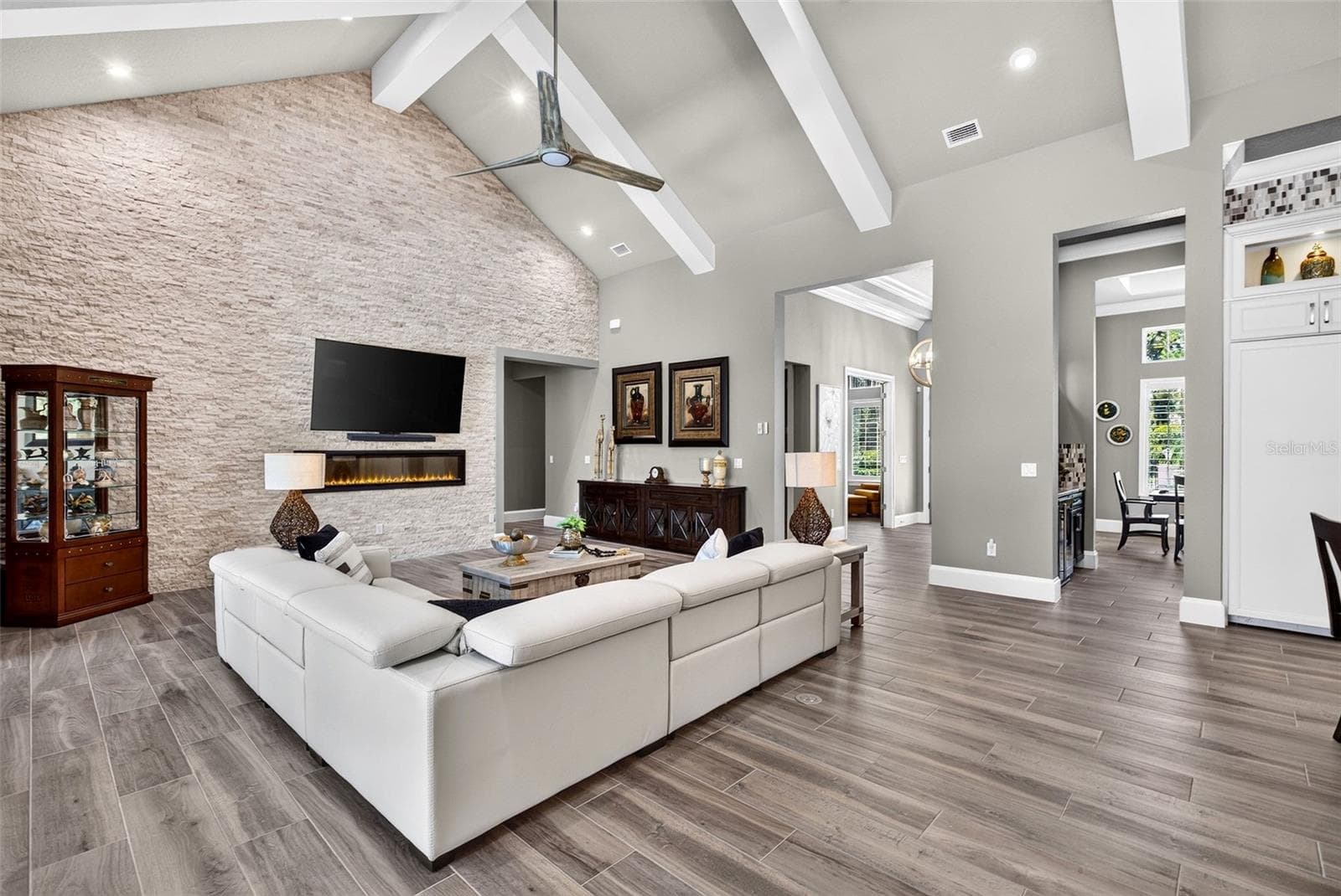 Single Family Residence at 1015 SUDBURY LN, ORMOND BEACH, photo 15 of 94