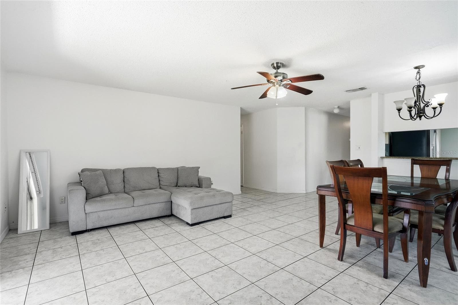 Single Family Residence at 3114 PINTO DR, KISSIMMEE, photo 18 of 39