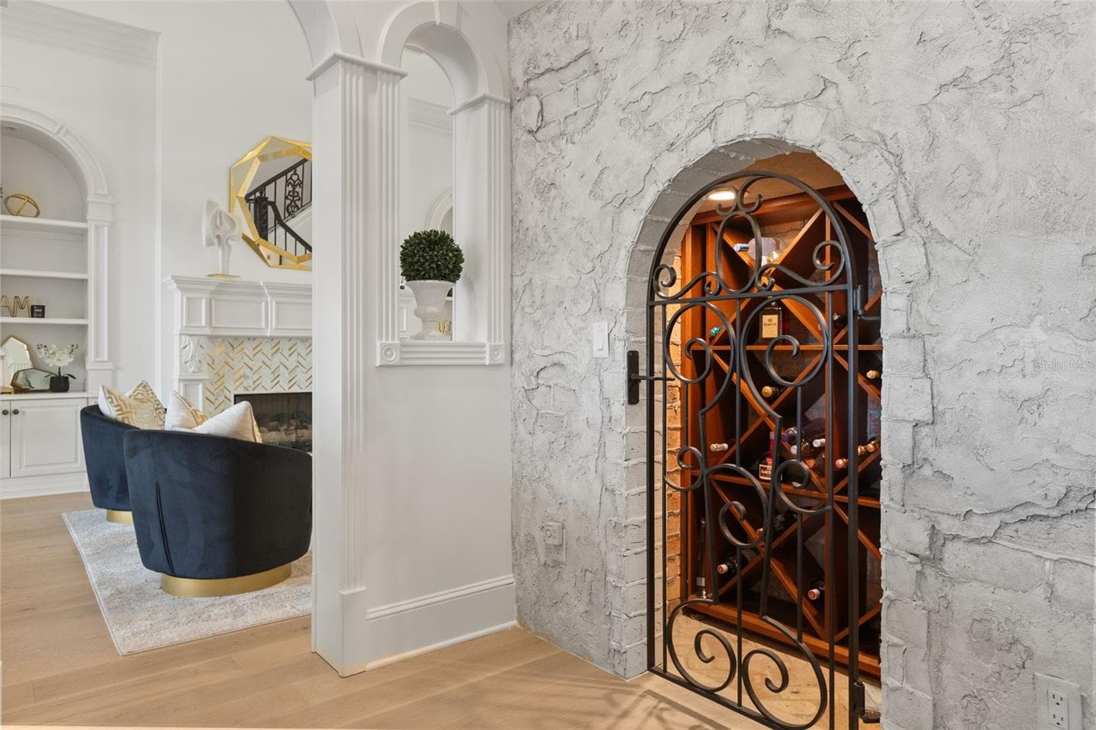 Wine Cellar - 6091 LINNEAL BEACH DR, APOPKA