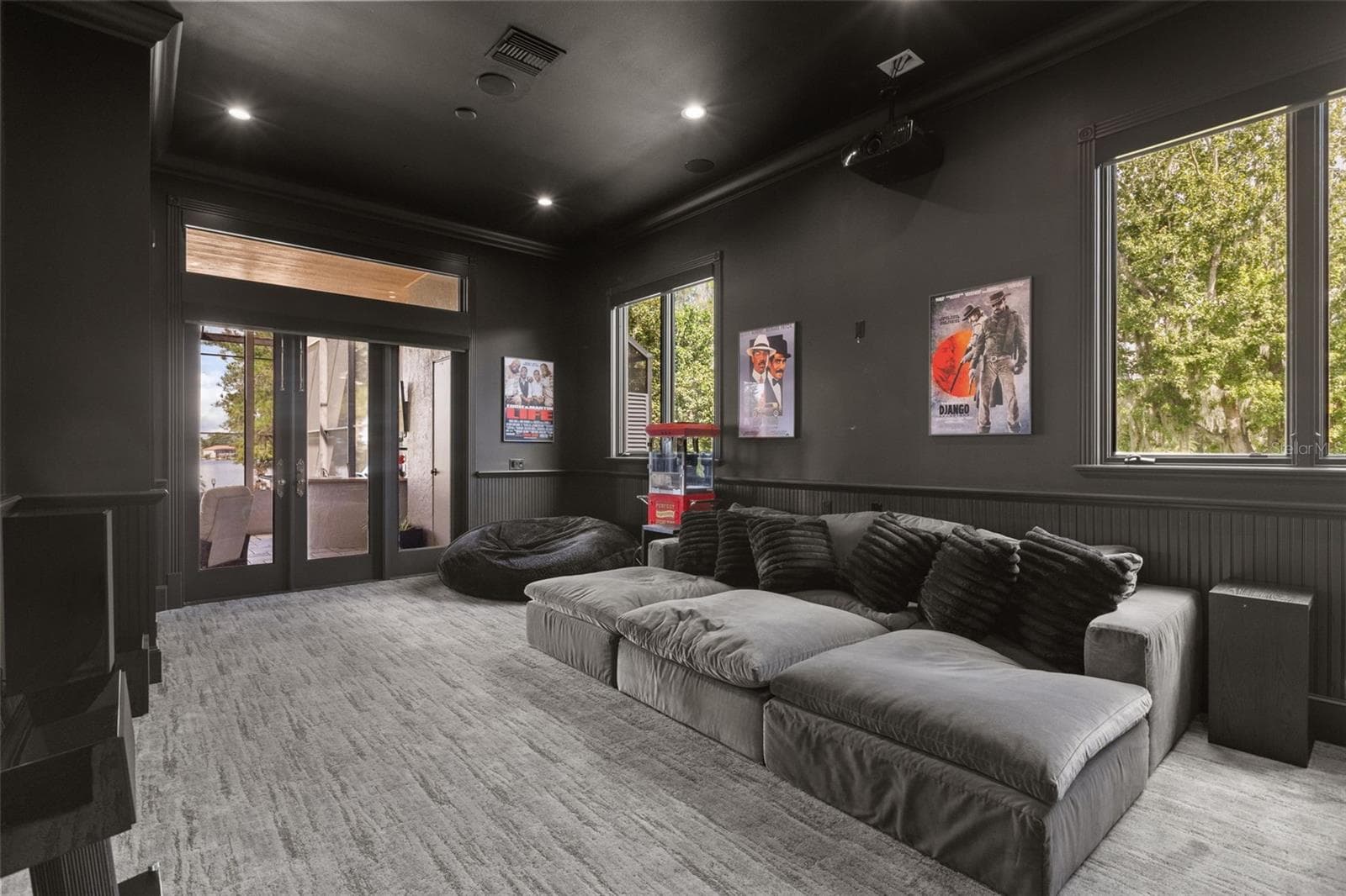 Theater Room - 6091 LINNEAL BEACH DR, APOPKA